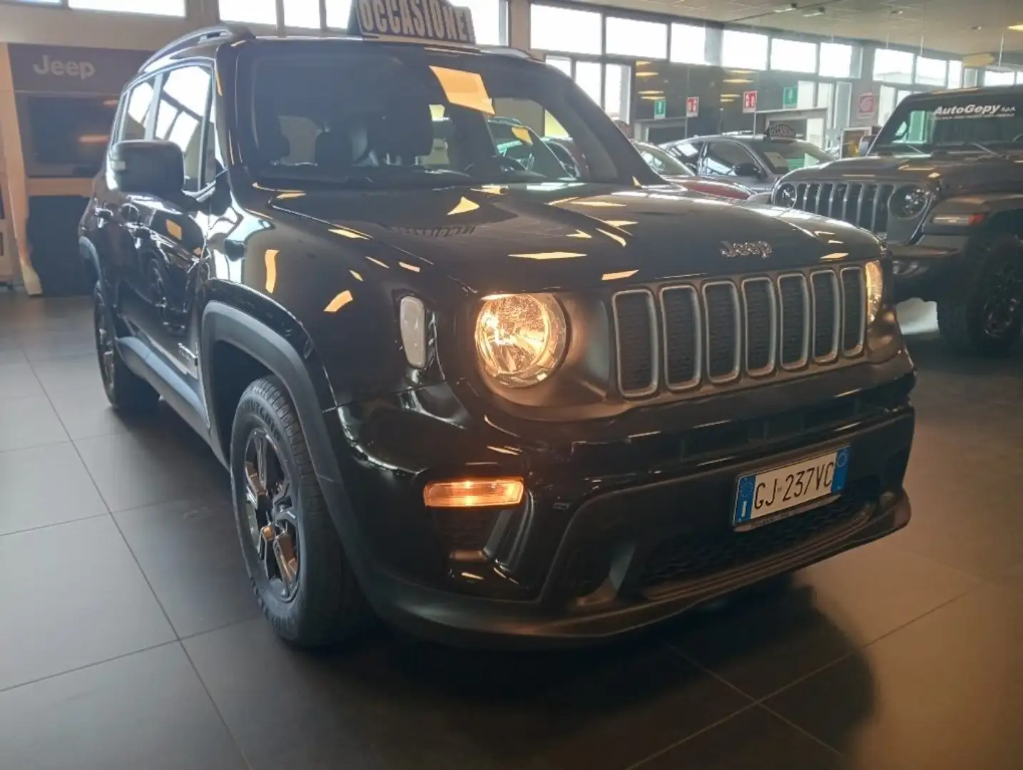 Jeep Renegade 1.6 Mjt 130 CV Longitude Nero - 2