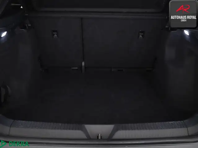 Volkswagen ID.4 view 13