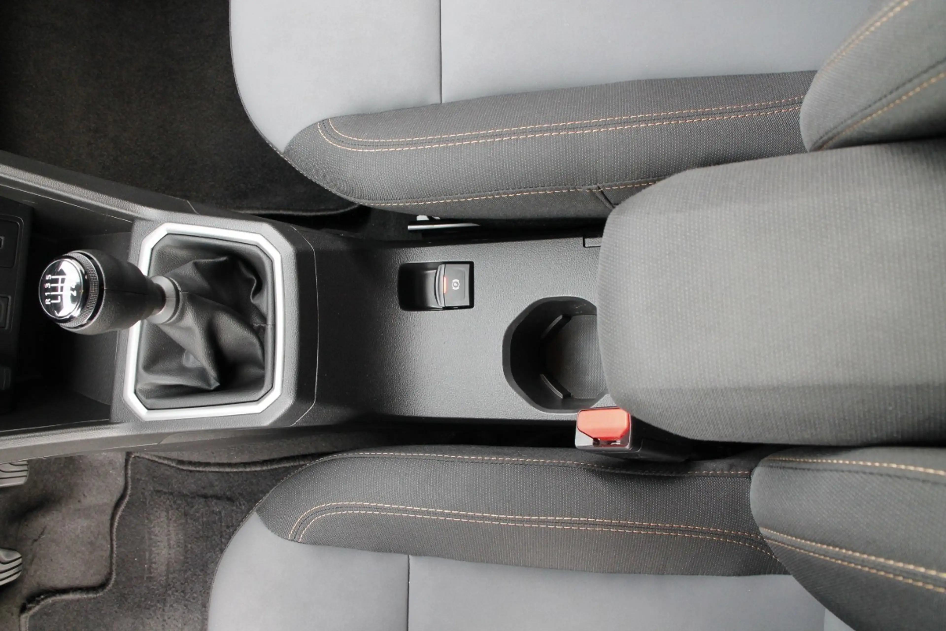 Dacia Jogger Extreme+ ECO-G 100 — photo 14