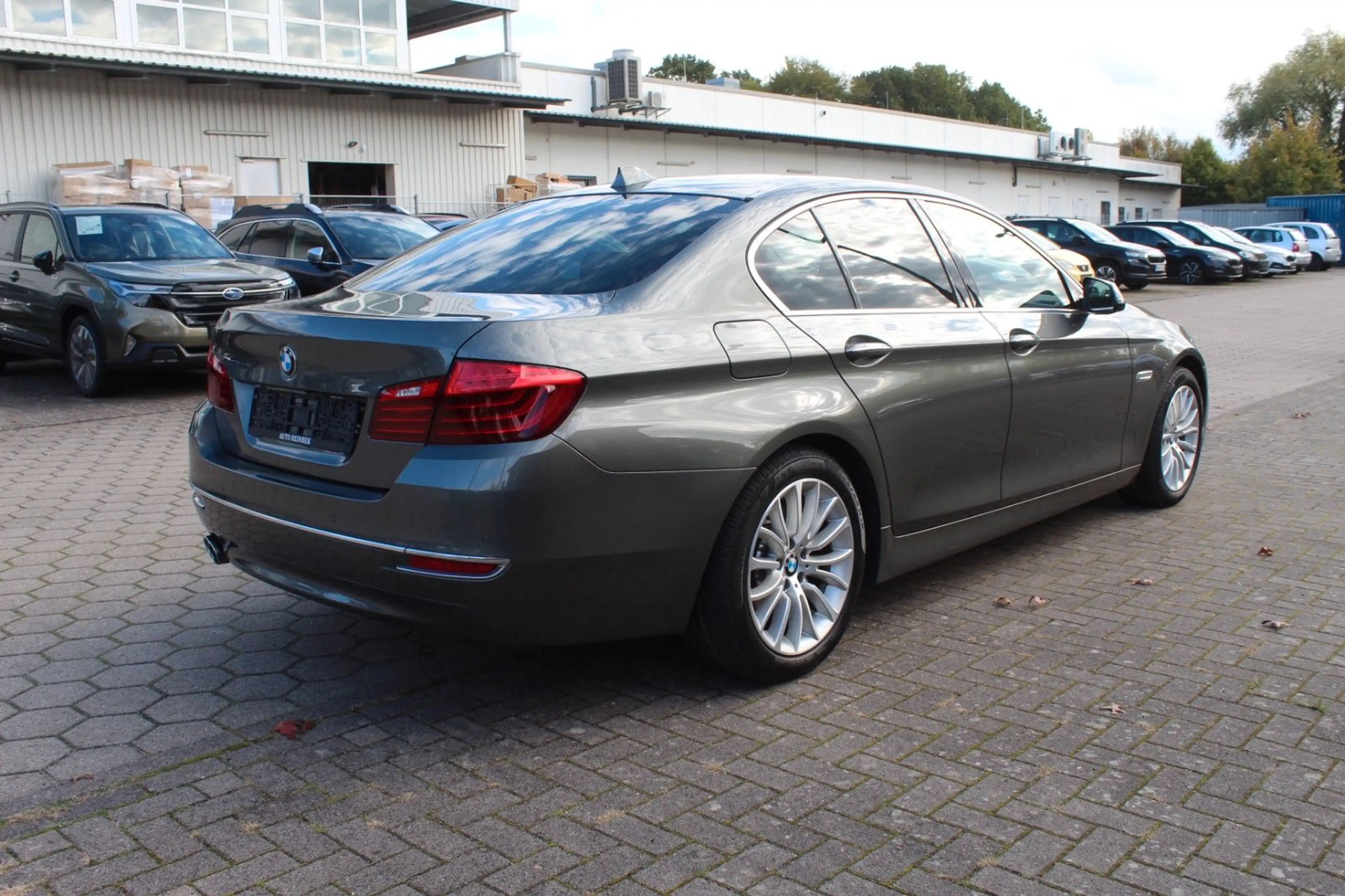 BMW 530 d Limousine Automatik Luxury Line — photo 4