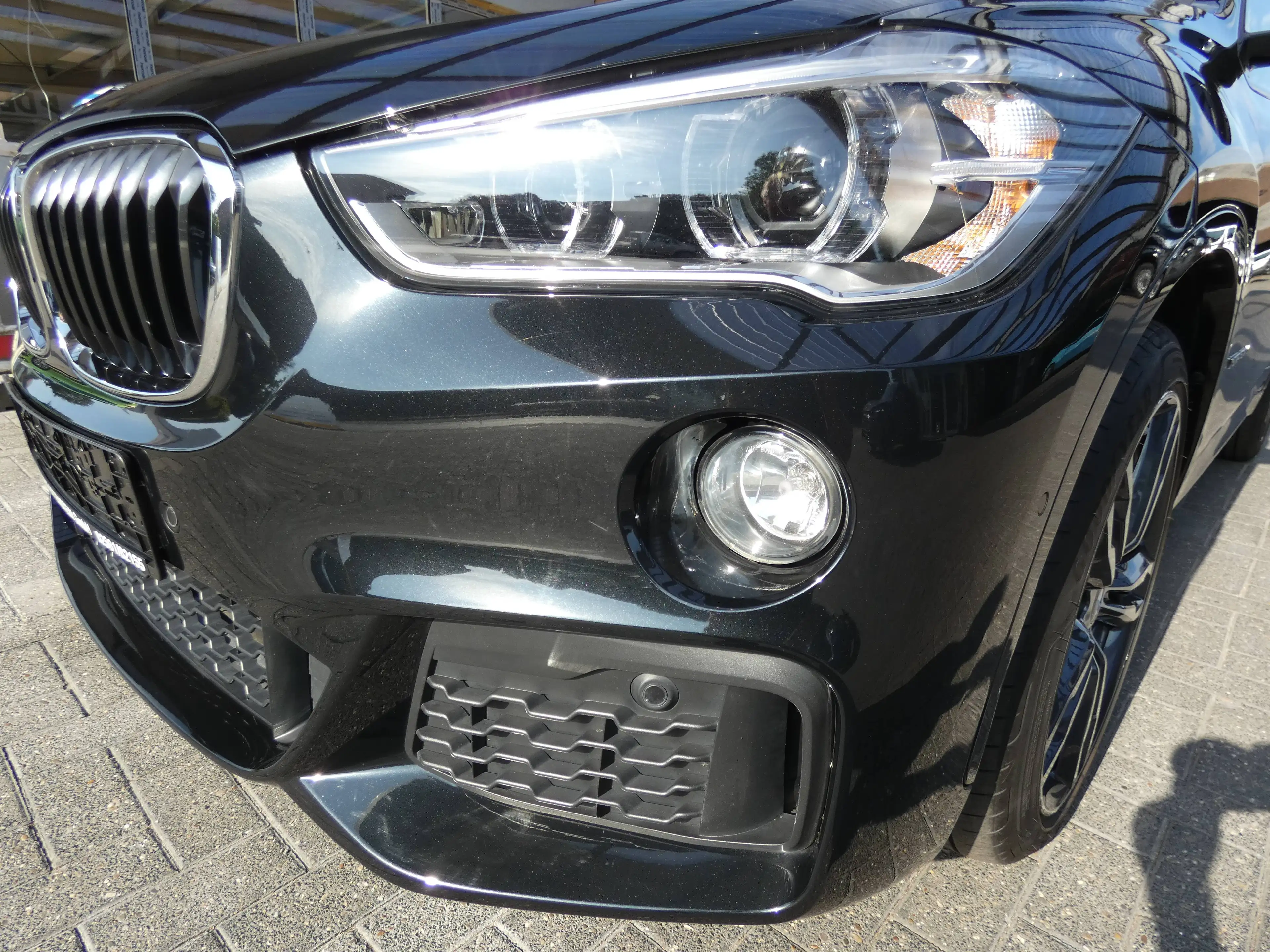 BMW X1 xDrive 20 d M Sport mit Aerodynamik — photo 2
