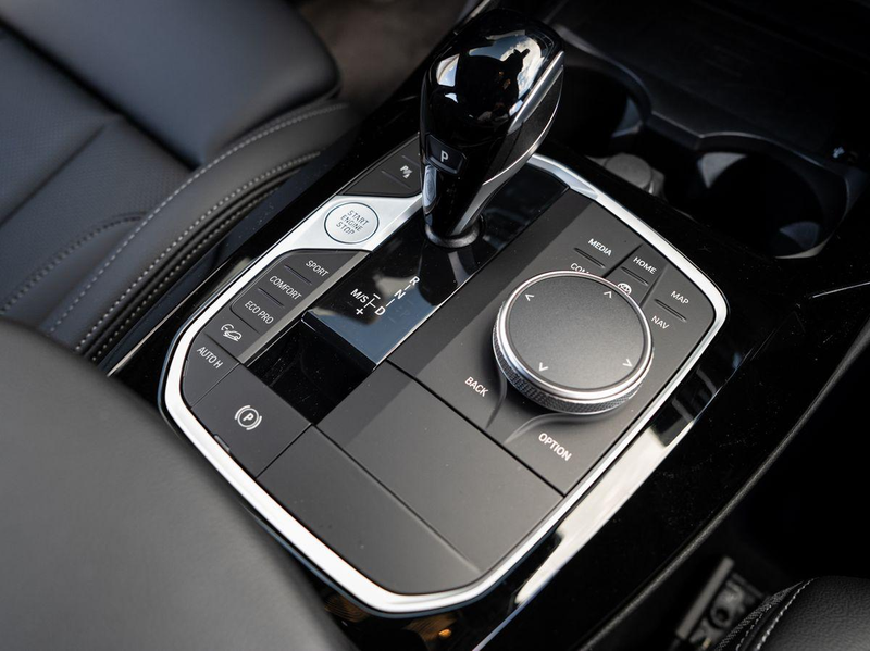 BMW X4 xDrive30d M-Sport AHK PANO ACC HuD Laser KoZg — photo 13