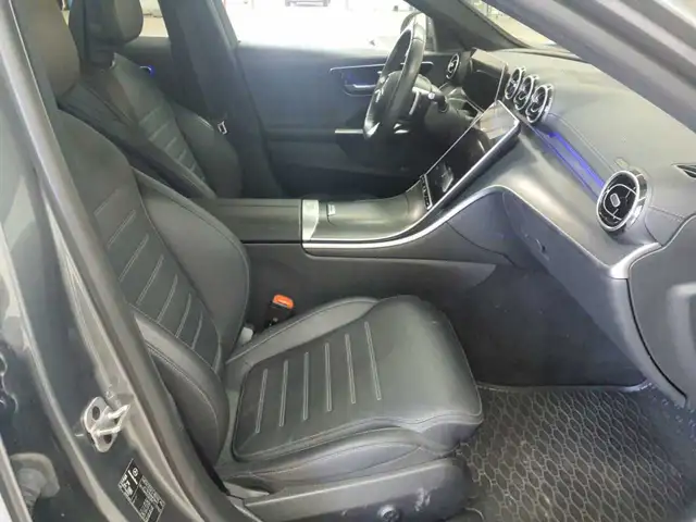 Mercedes-Benz C-Class view 7