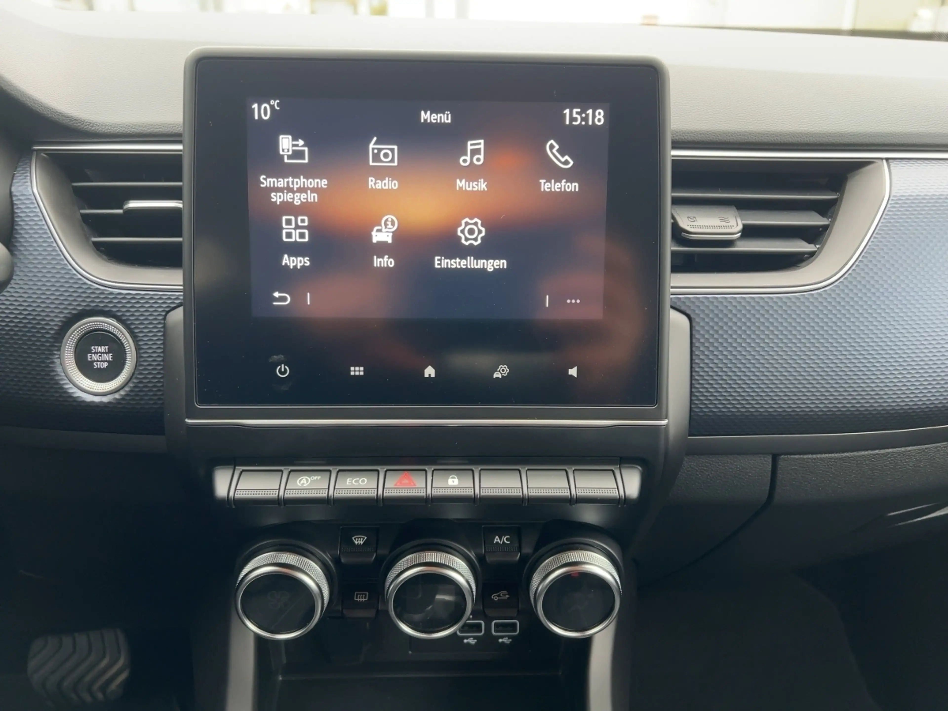 Renault Arkana 1.2 TCe 140 EQUILIBRE — photo 11