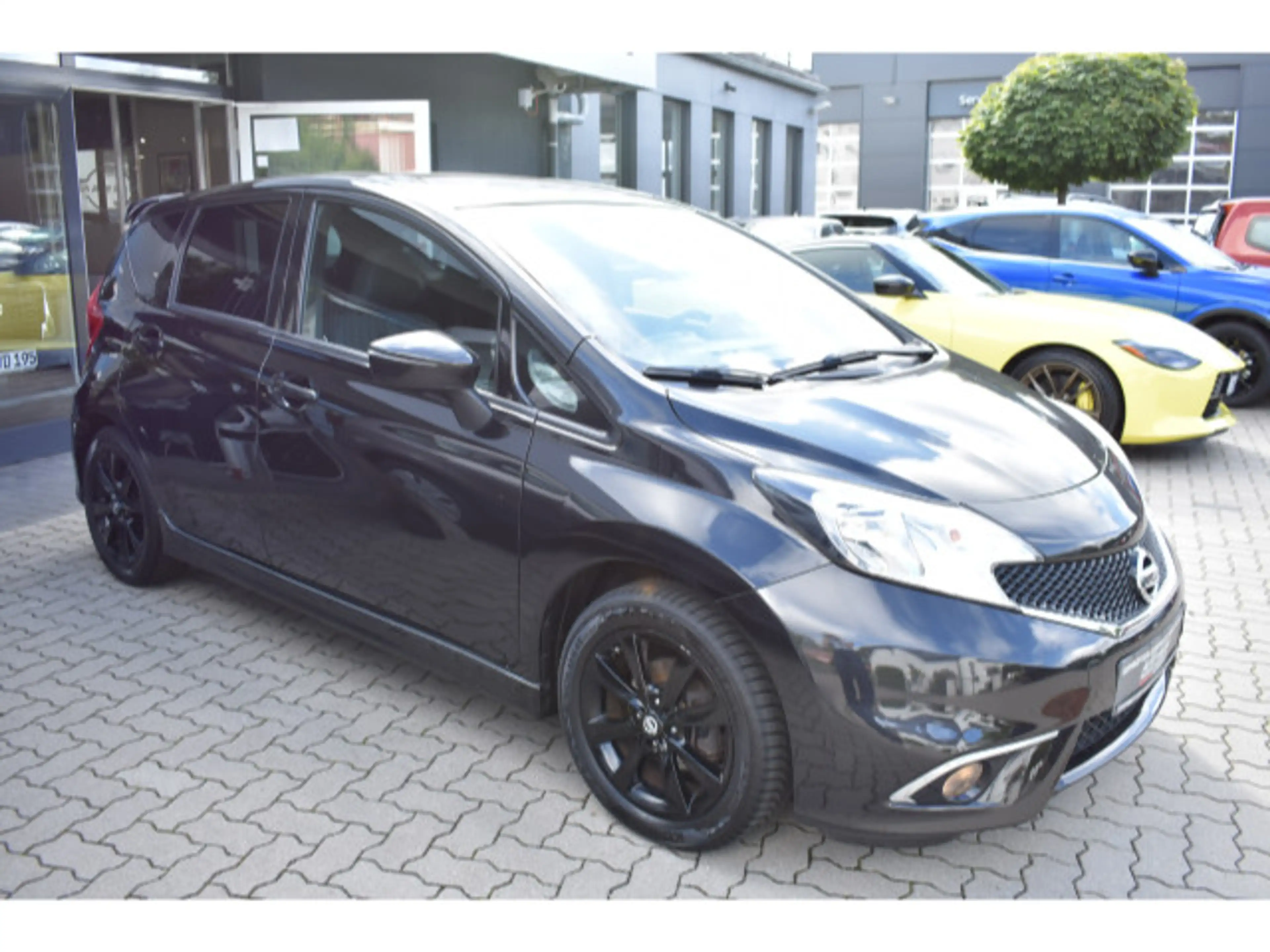 Nissan Note 1.5 dCi Black Edition Navi Klimaautomatik G — photo 7