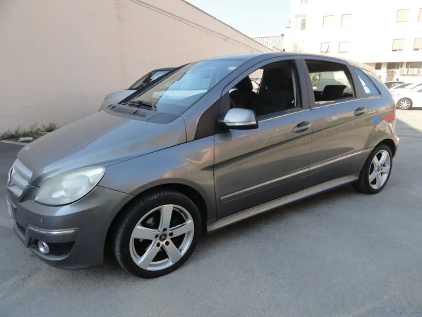Mercedes-Benz B 180 B 180 cdi Executive Grigio - 1