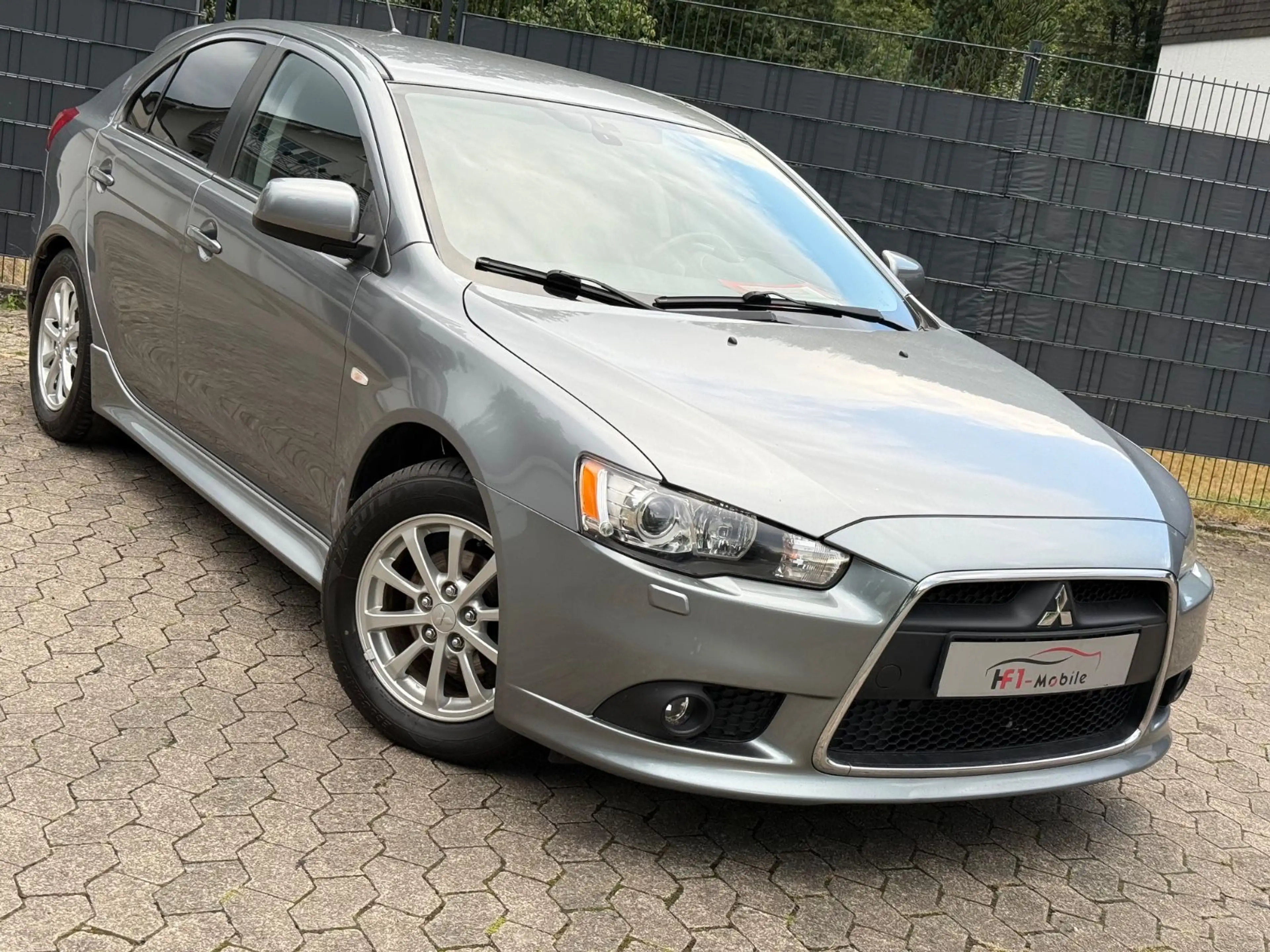 Mitsubishi Lancer Sportback Lancer