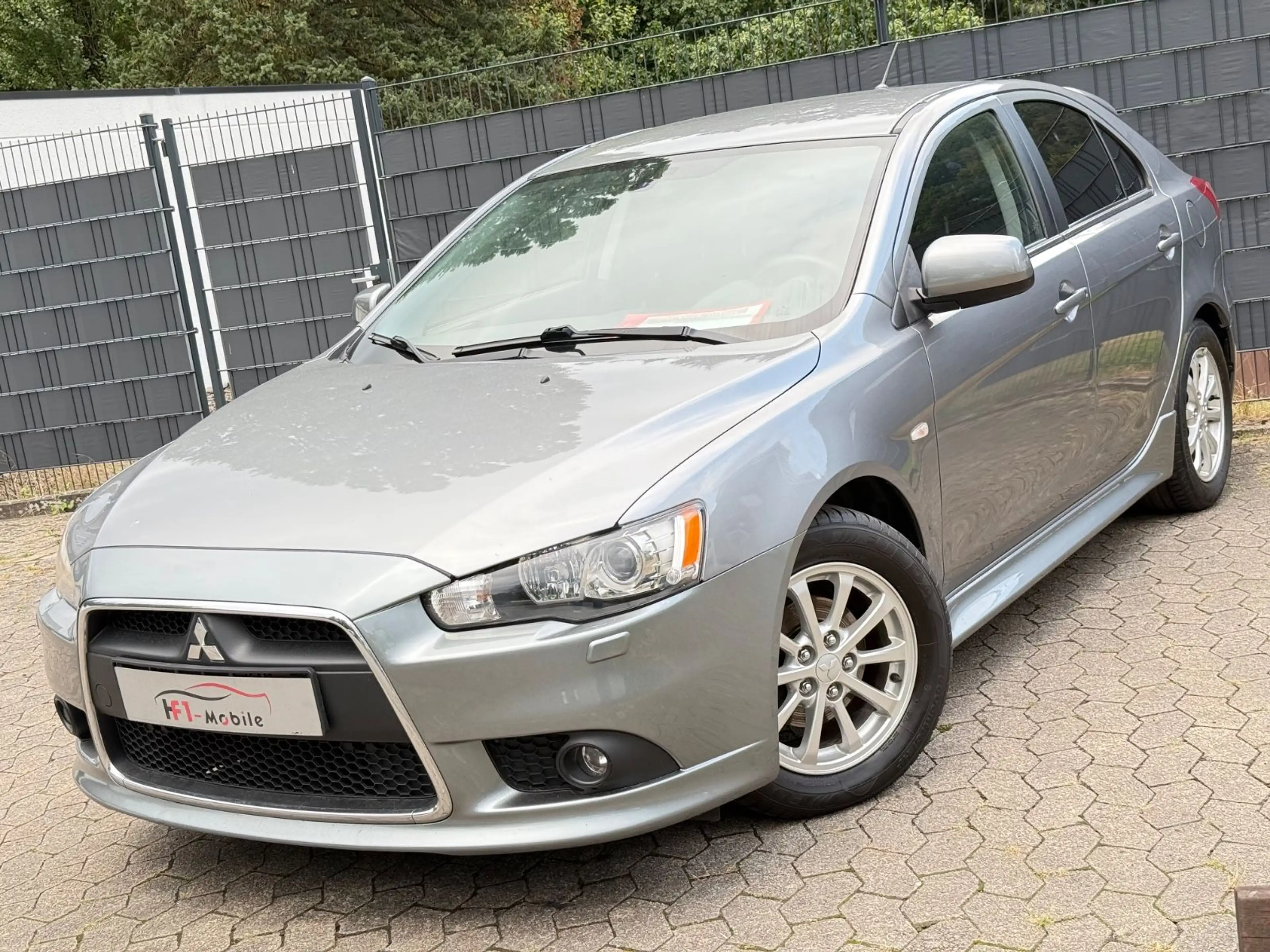 Mitsubishi Lancer Sportback Lancer — photo 3