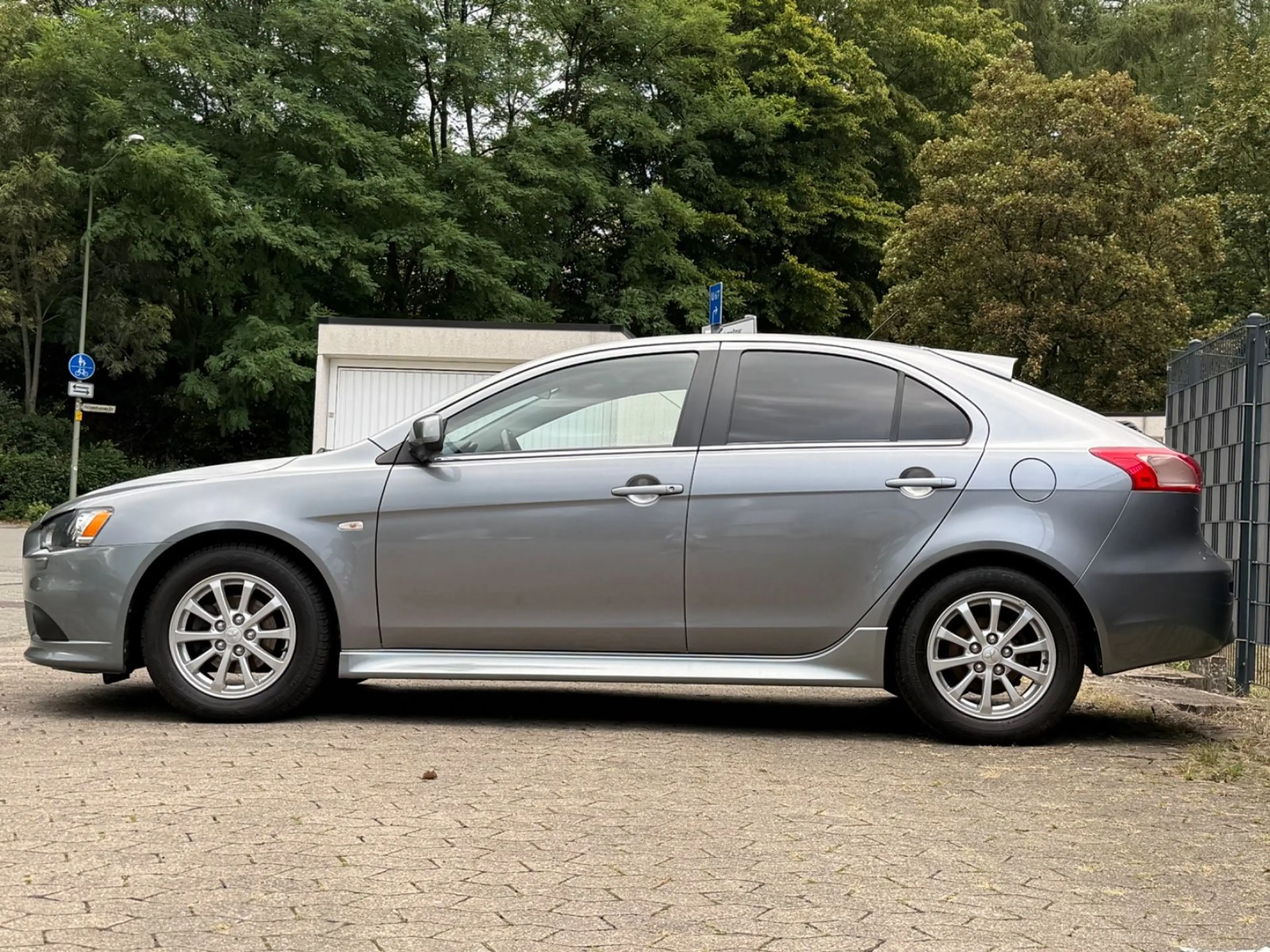Mitsubishi Lancer Sportback Lancer — photo 6