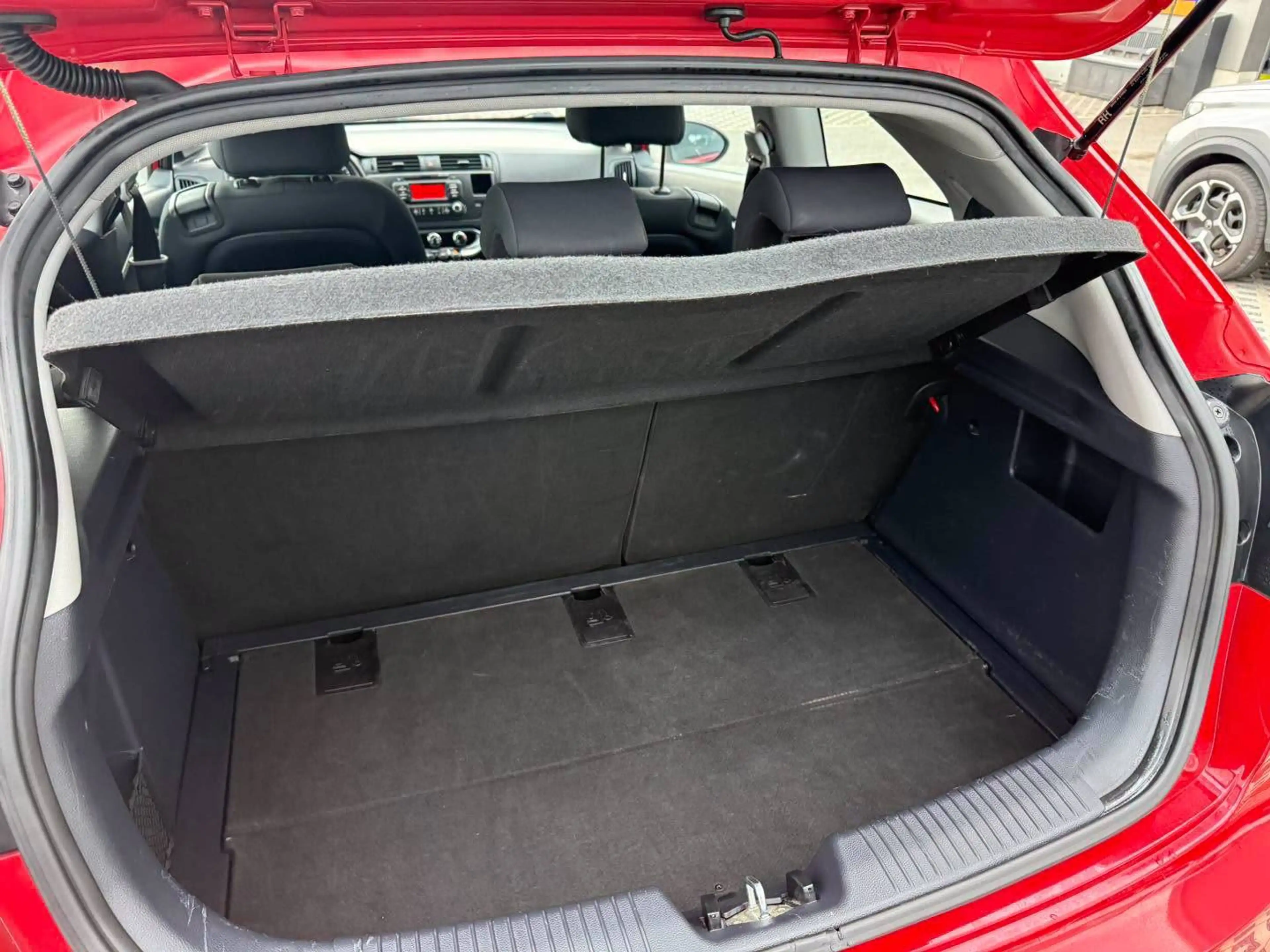 Kia Rio Rio 1.2i Easy — photo 4