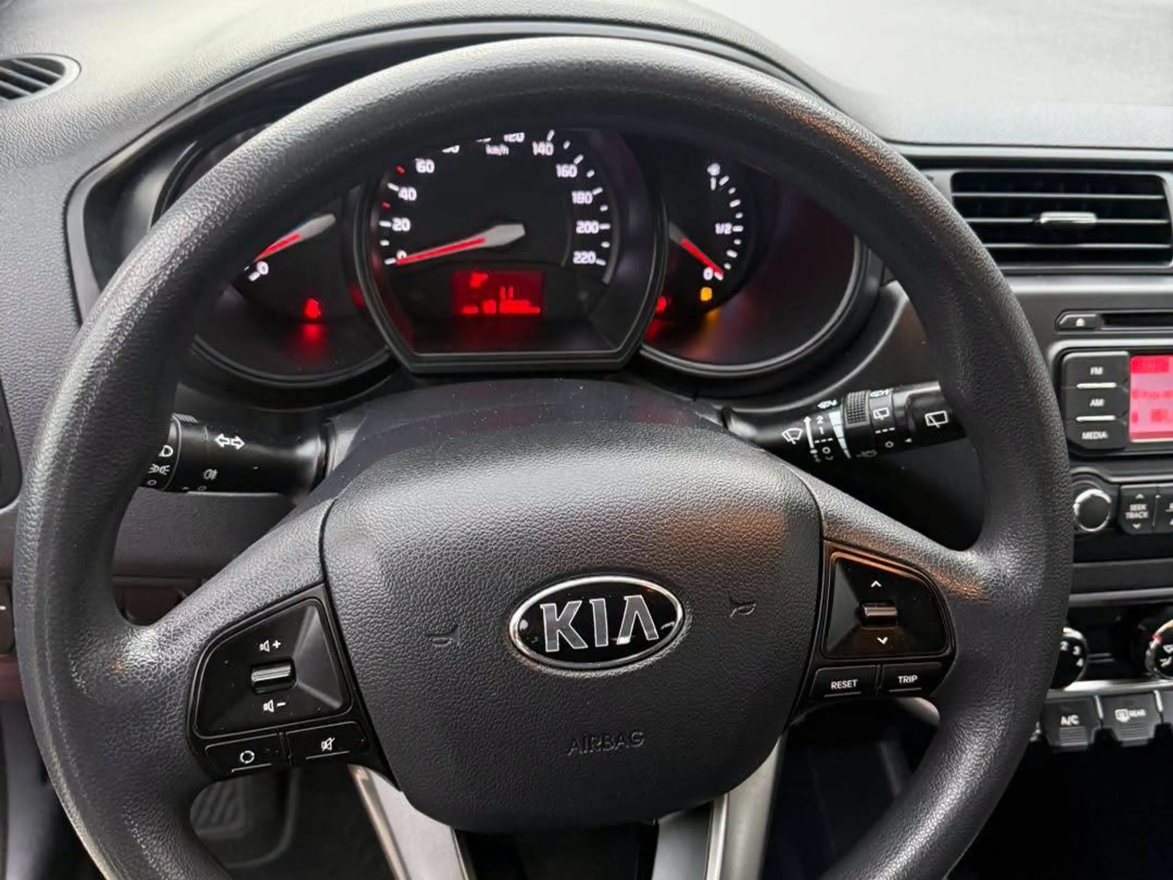Kia Rio Rio 1.2i Easy — photo 8