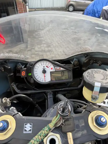 Suzuki GSX-R 1000 - foto 8