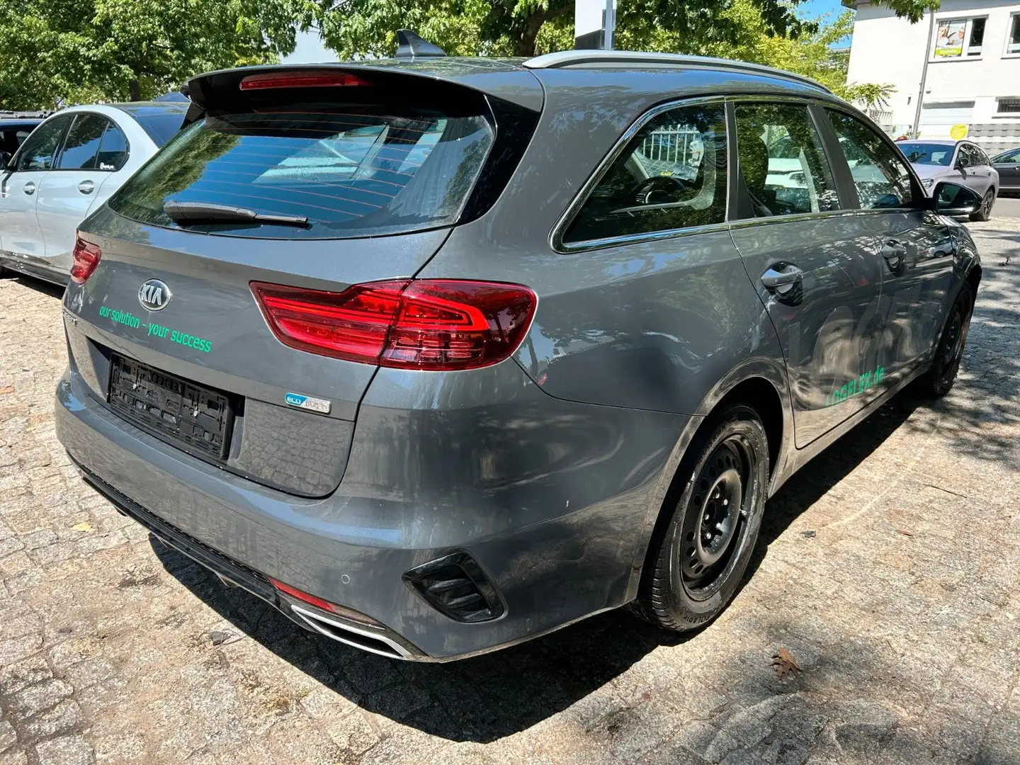 Kia Ceed SW / cee'd SW Ceed Sportswagon Plug-in Hybrid Vision DCT - 2