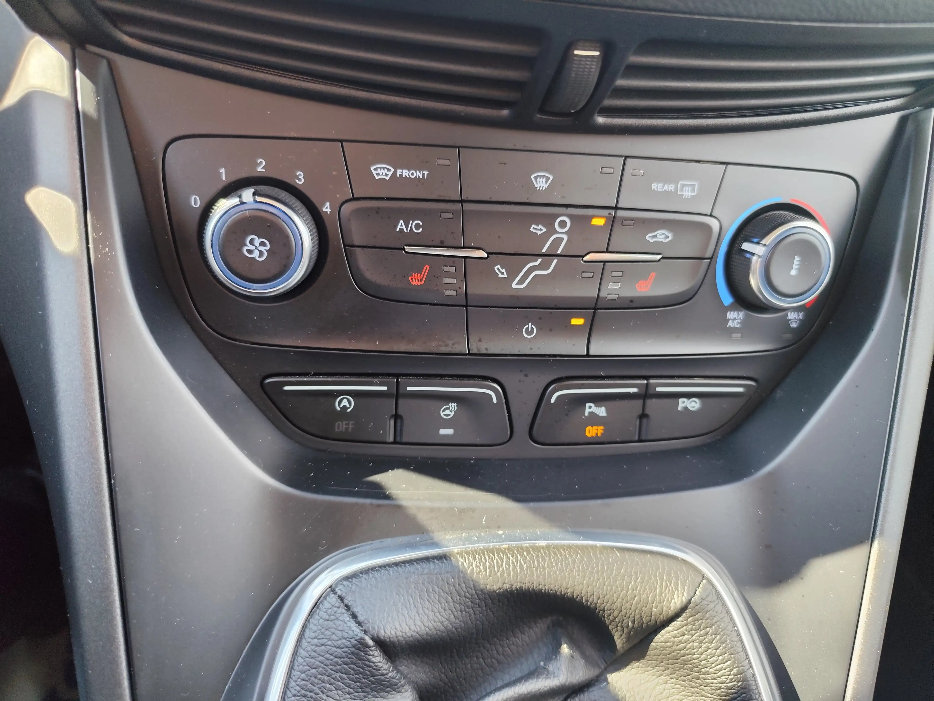Ford Grand C-Max Cool Klima Navigation Allwetterreifen TÜV neu — photo 13