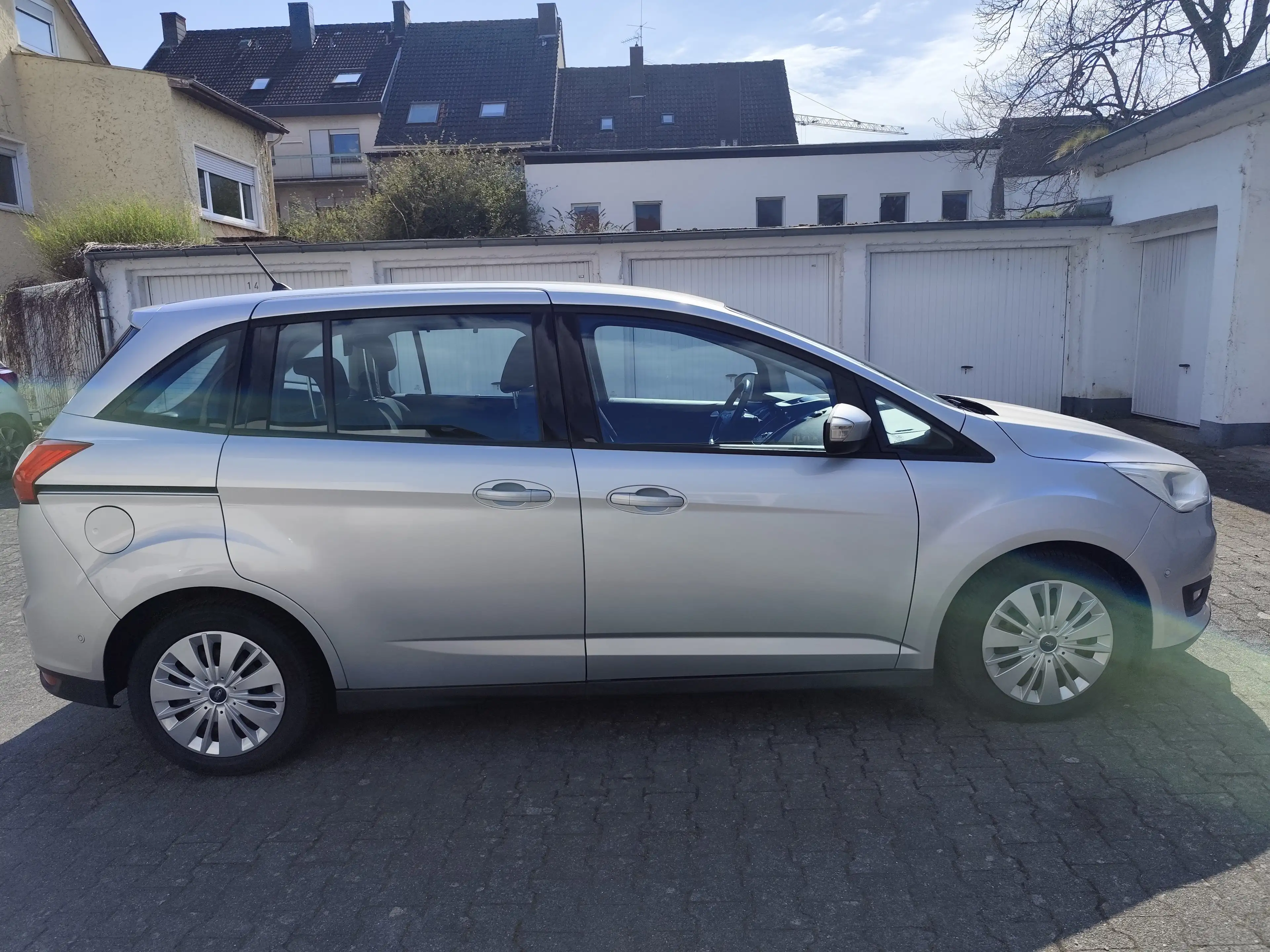 Ford Grand C-Max Cool Klima Navigation Allwetterreifen TÜV neu — photo 2
