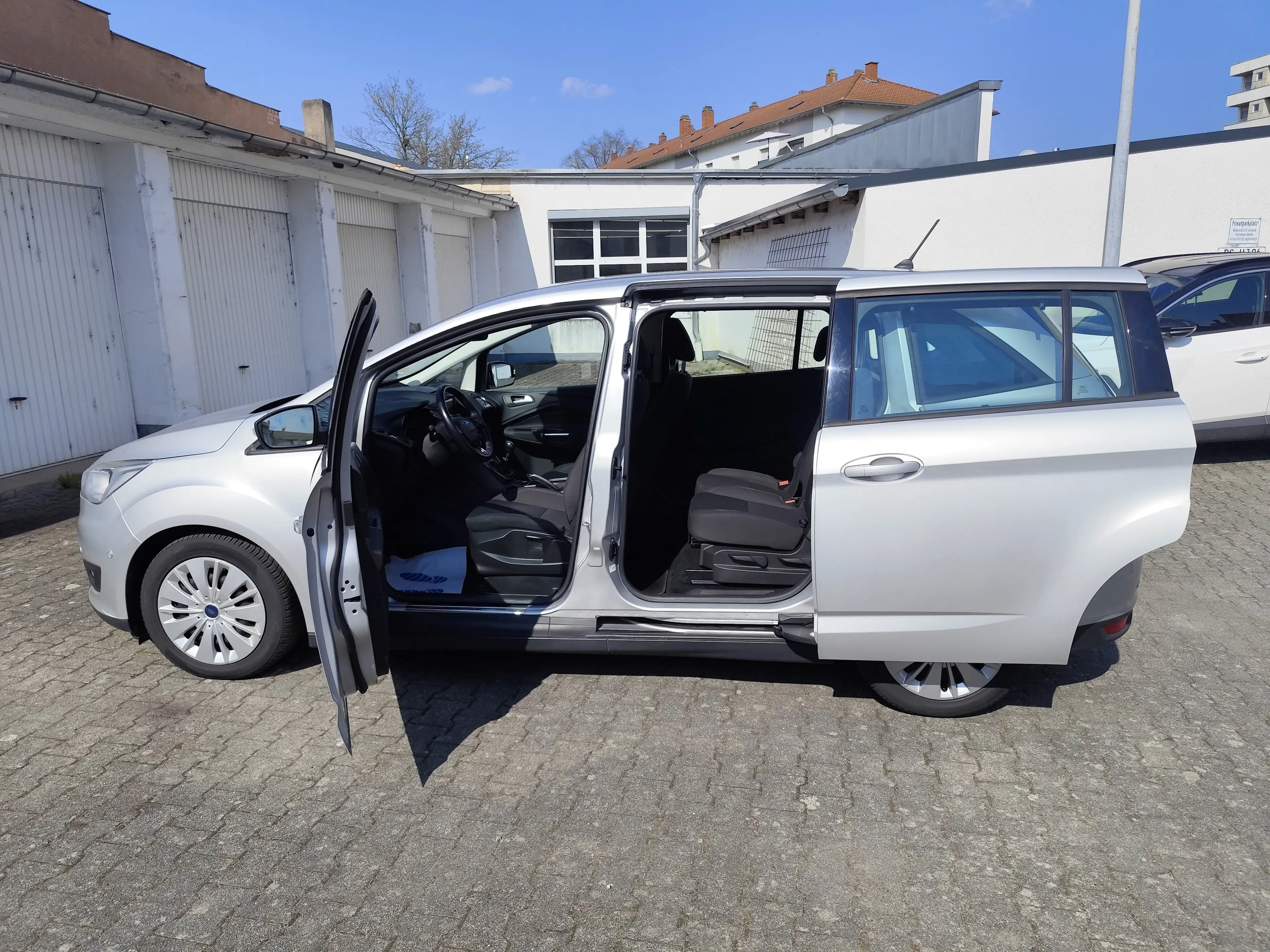 Ford Grand C-Max Cool Klima Navigation Allwetterreifen TÜV neu — photo 9