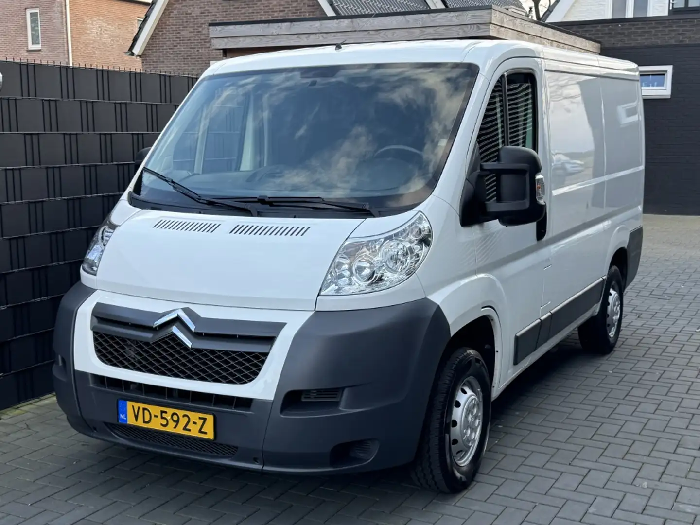 Citroen Jumper 30 2.2 HDI L1H1 Ec| AIRCO| CRUISE| DEALER ONDERHOU Wit - 1