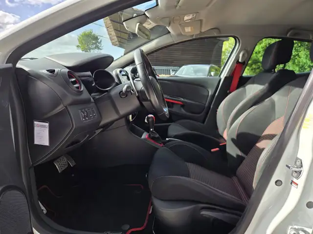 Renault Clio view 5