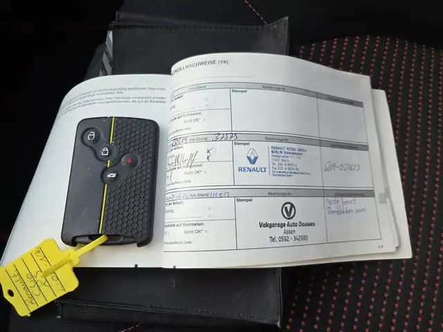 Renault Clio view 15