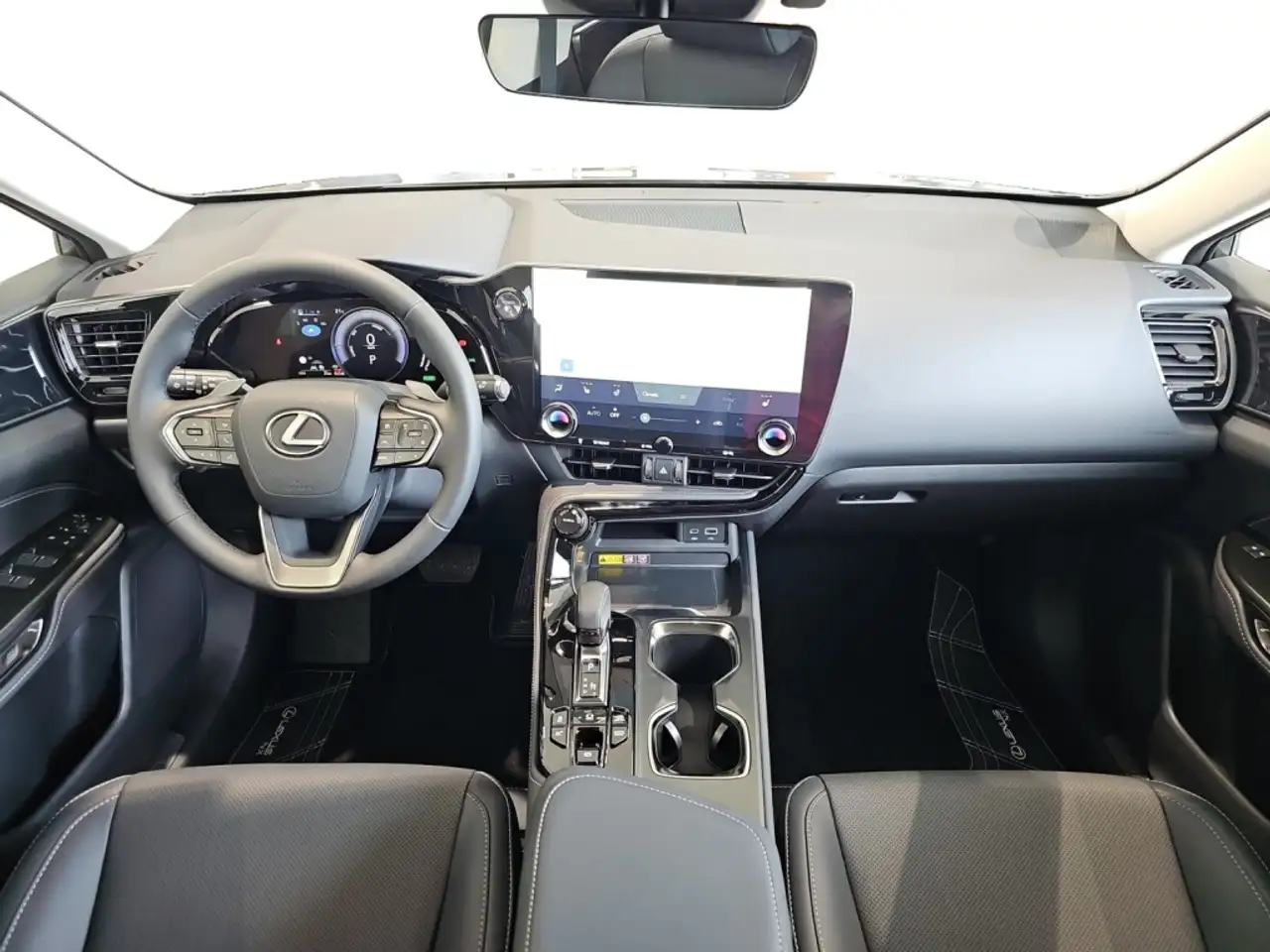 Lexus NX 2026 — фото 10