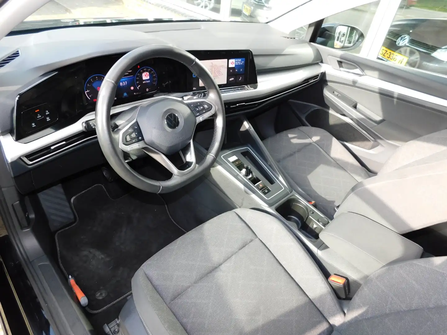 Volkswagen Golf Variant 1.0 eTSI Life Business! All-in Prijs! LED! ACC! Чёрный - 2