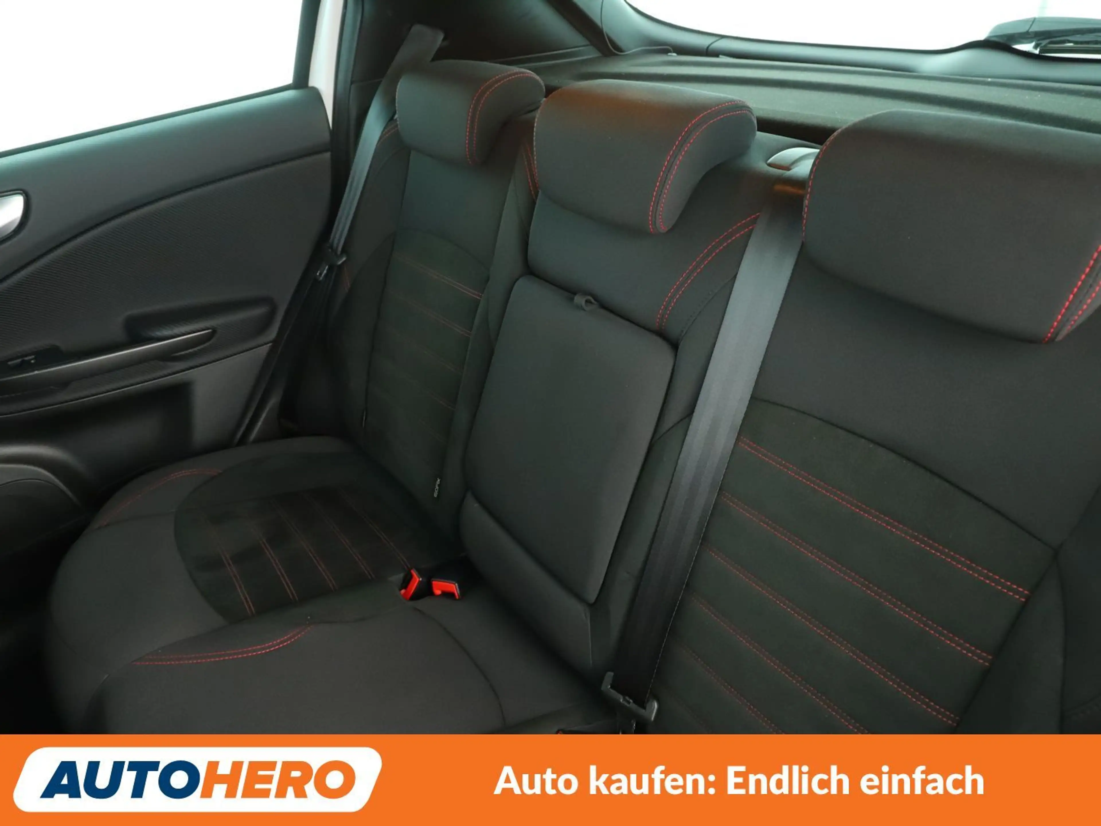 Alfa Romeo Giulietta 1.4 Turbo Sport *NAVI*PDC*TEMPO*SHZ*ALU*KLIMA* — photo 14