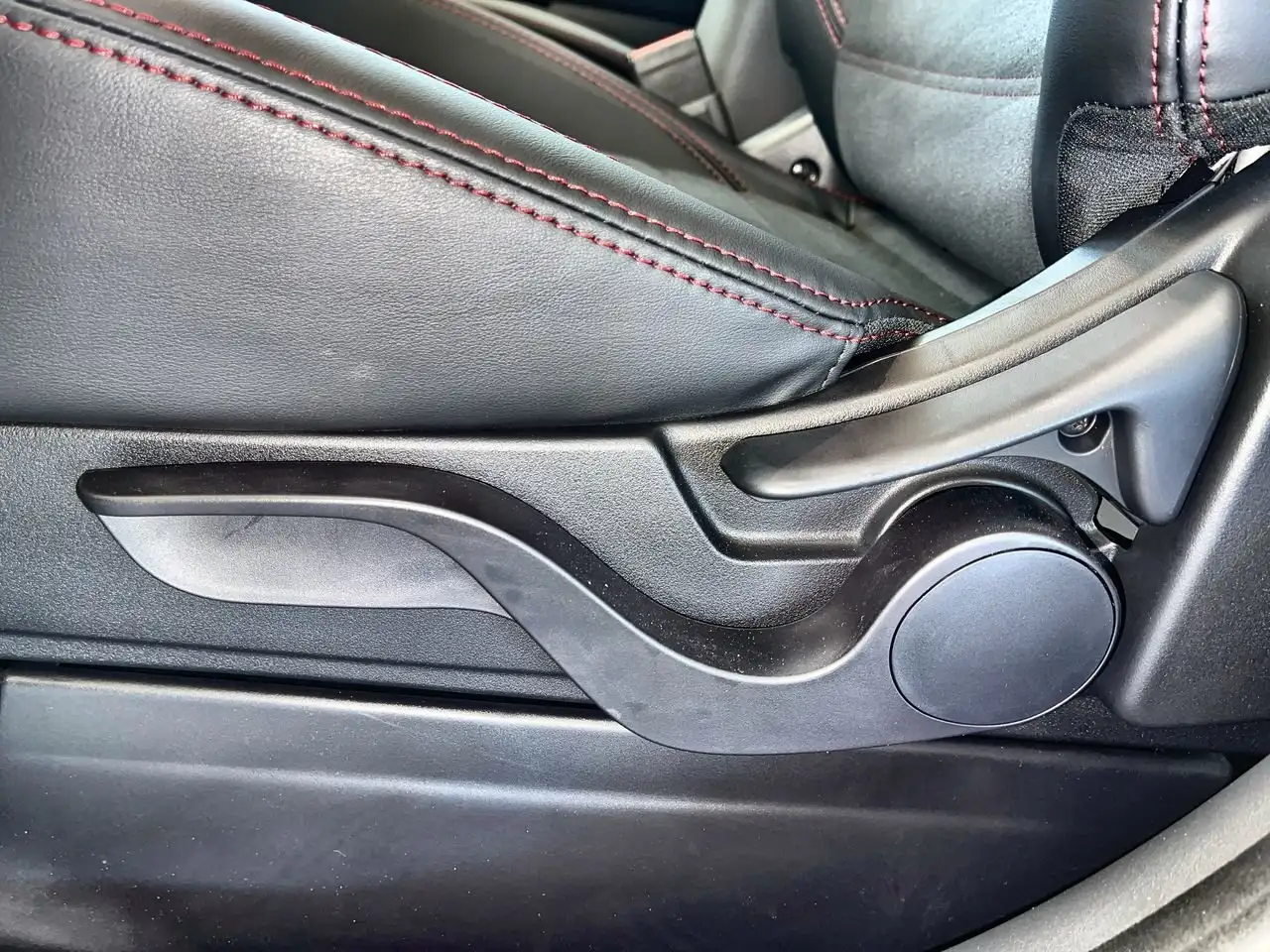 Mitsubishi RVR снимка Mitsubishi RVR