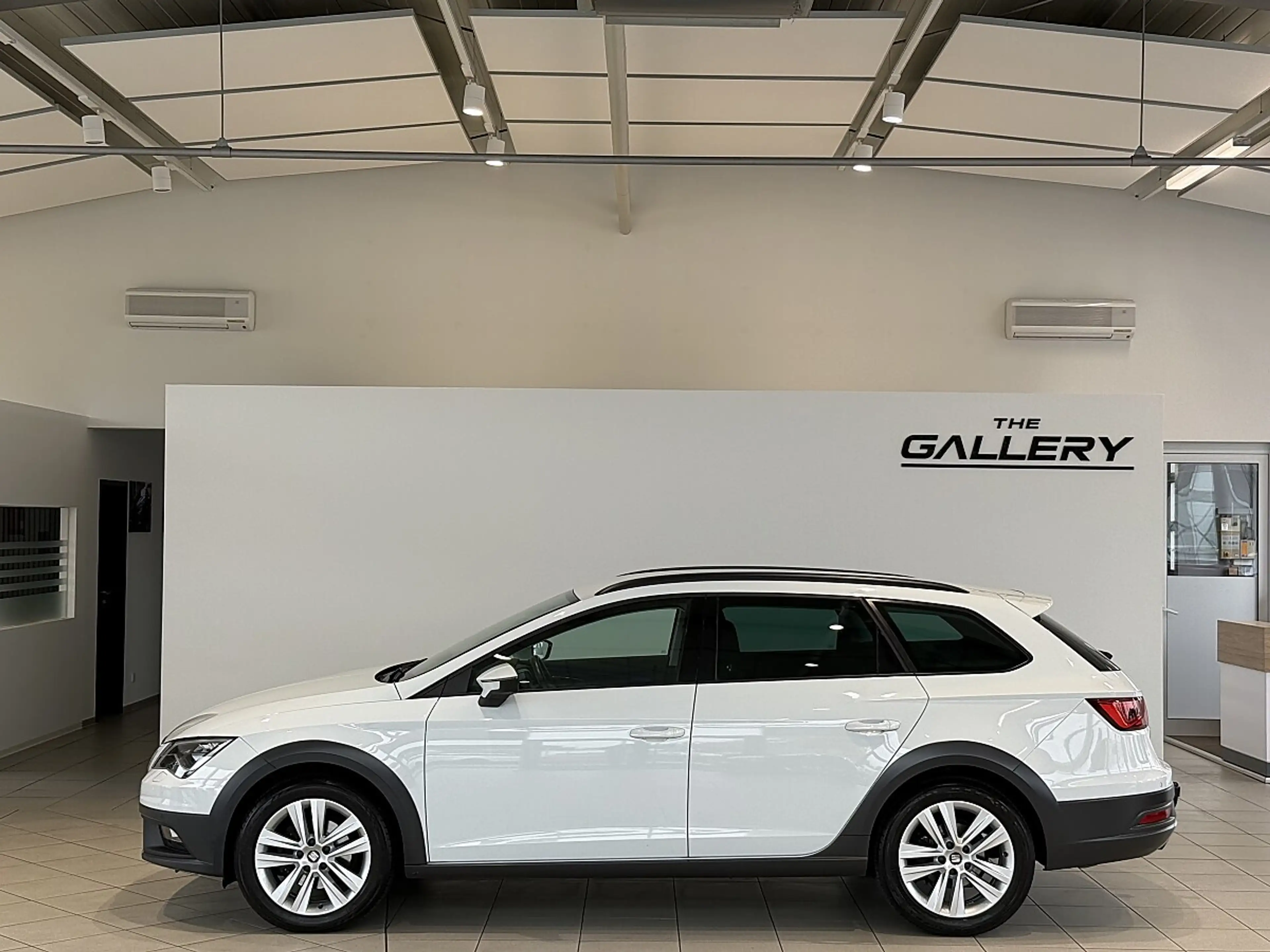 SEAT Leon ST X-Perience 2,0 TDI DSG 4Drive*ACC*AHK*Kamera — photo 9