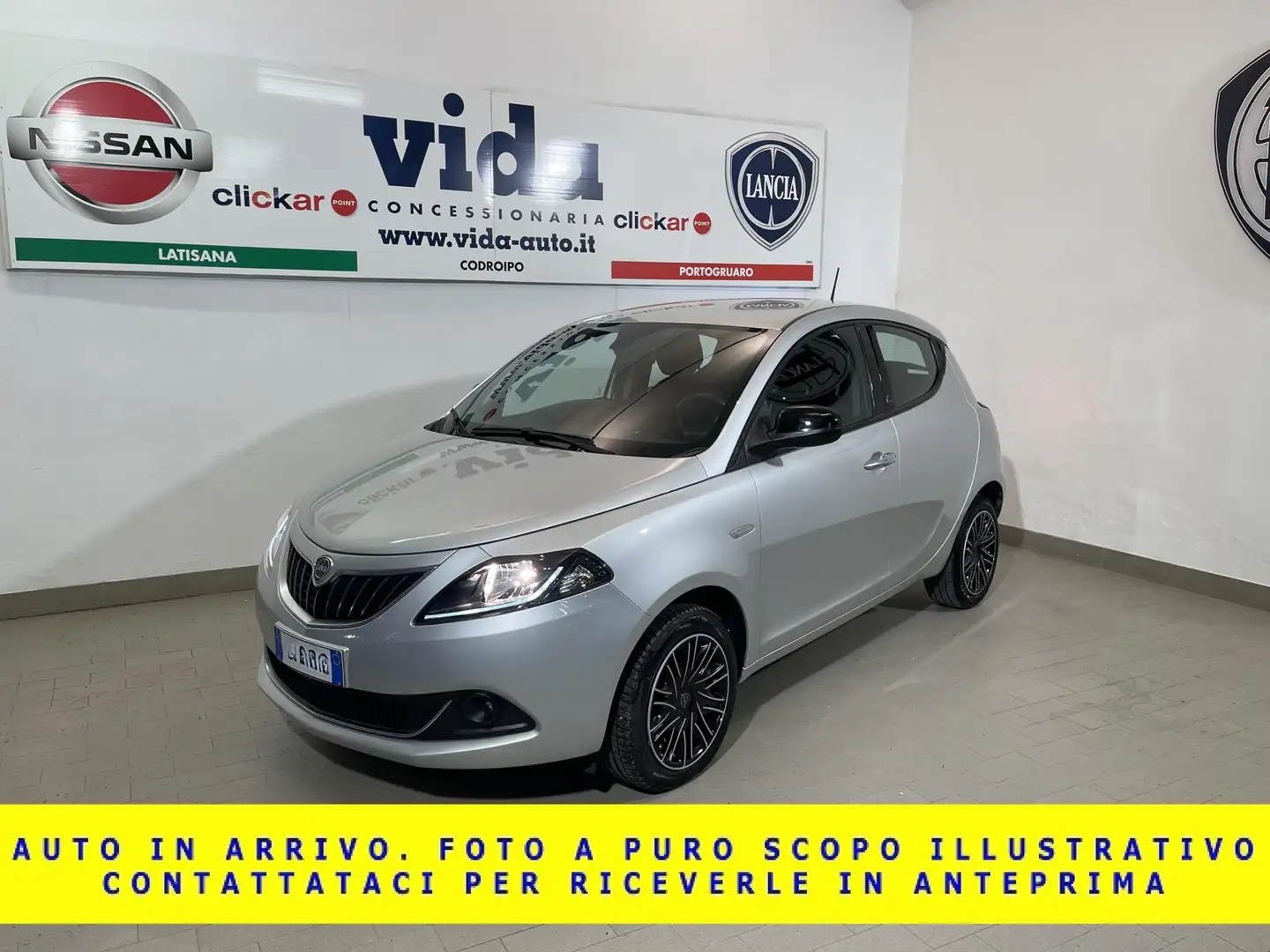 Lancia Ypsilon 1.0 firefly hybrid Gold s&s 70cv Gris - 1