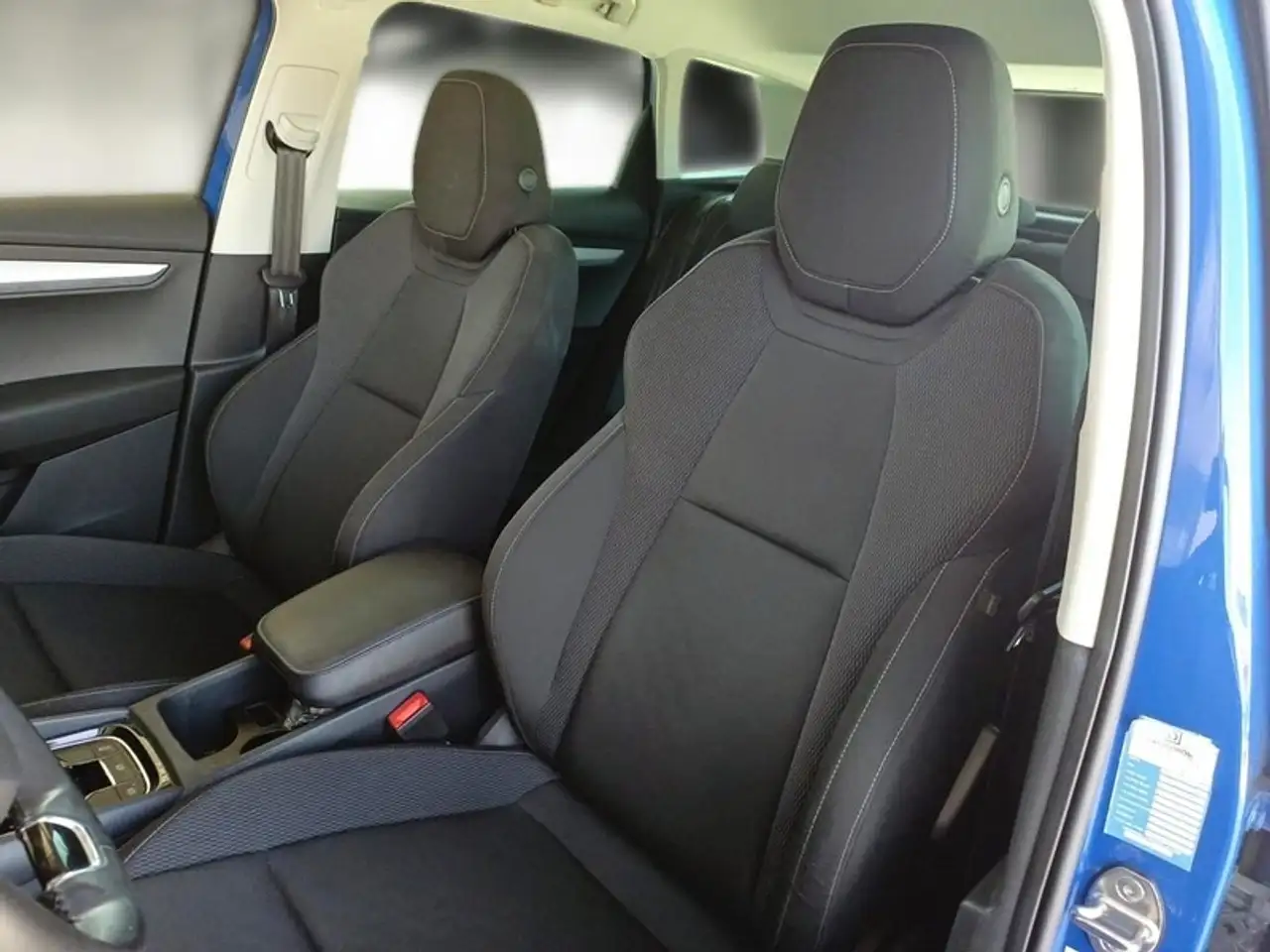 Skoda Karoq 2.0 TDI 85KW EVO SCR EXECUTIVE DSG SUV, миниатюра 9