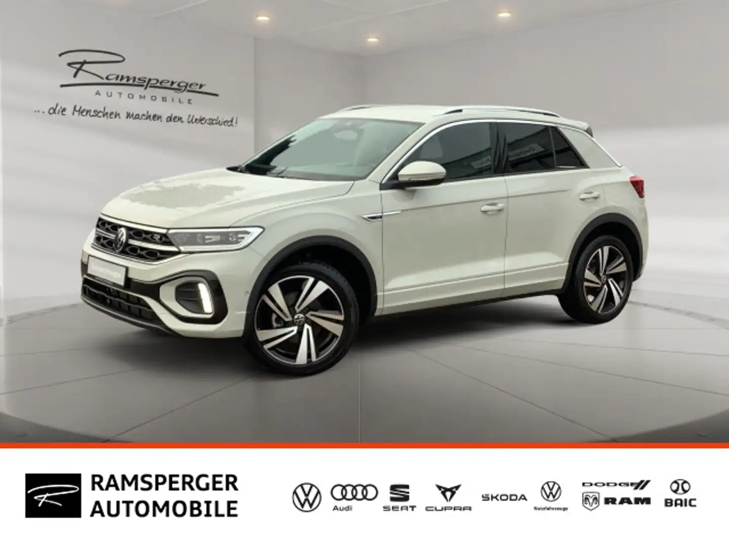 Volkswagen T-Roc 1.5 TSI DSG R-Line ACC LED APP Keyless Kam Grau - 1
