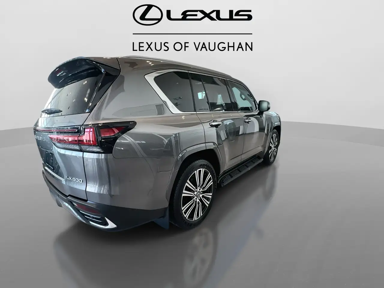 Lexus LX 600 снимка Lexus LX 600