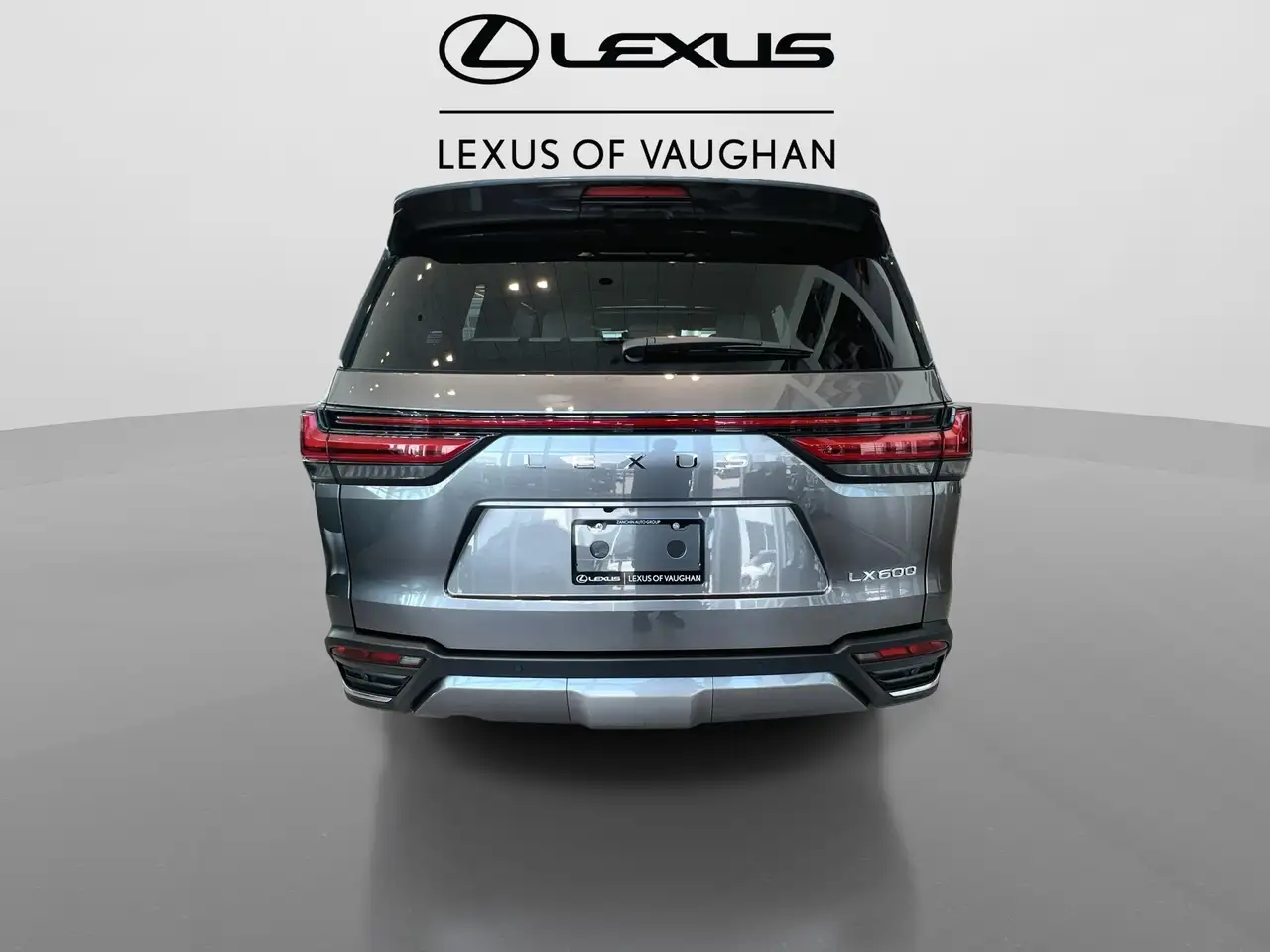 Lexus LX 600 снимка Lexus LX 600