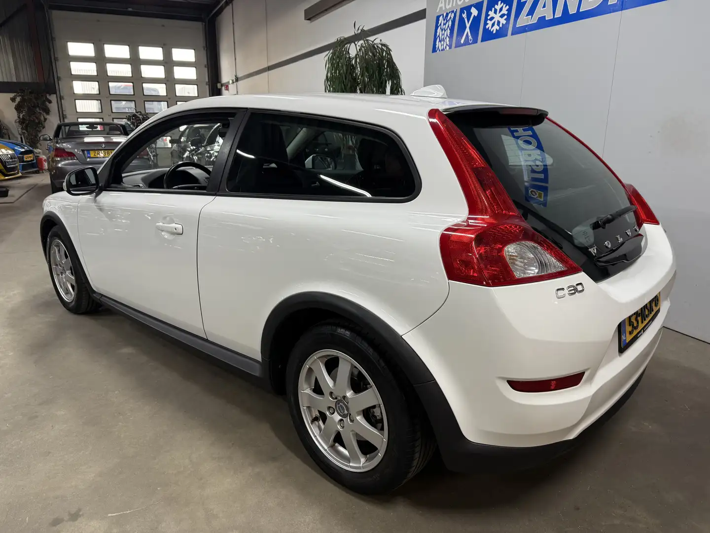 Volvo C30 1.6 Advantage Blanc - 2