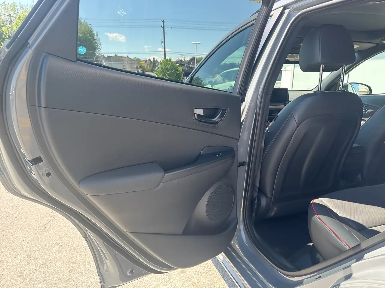 Hyundai KONA снимка Hyundai KONA
