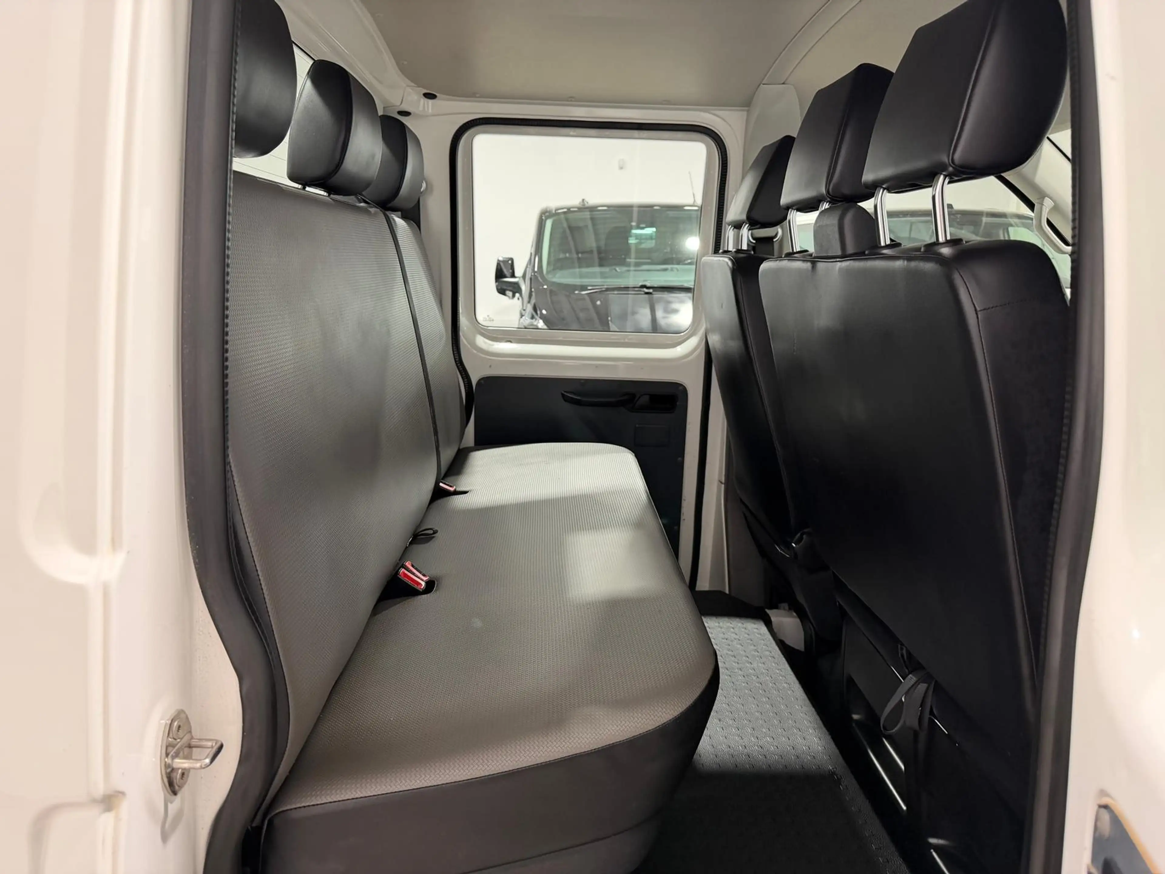 Volkswagen T6.1 Transporter T6.1 Pritsche-Doka(6-Si),4Motion,Klima,Radio,AHK — photo 6