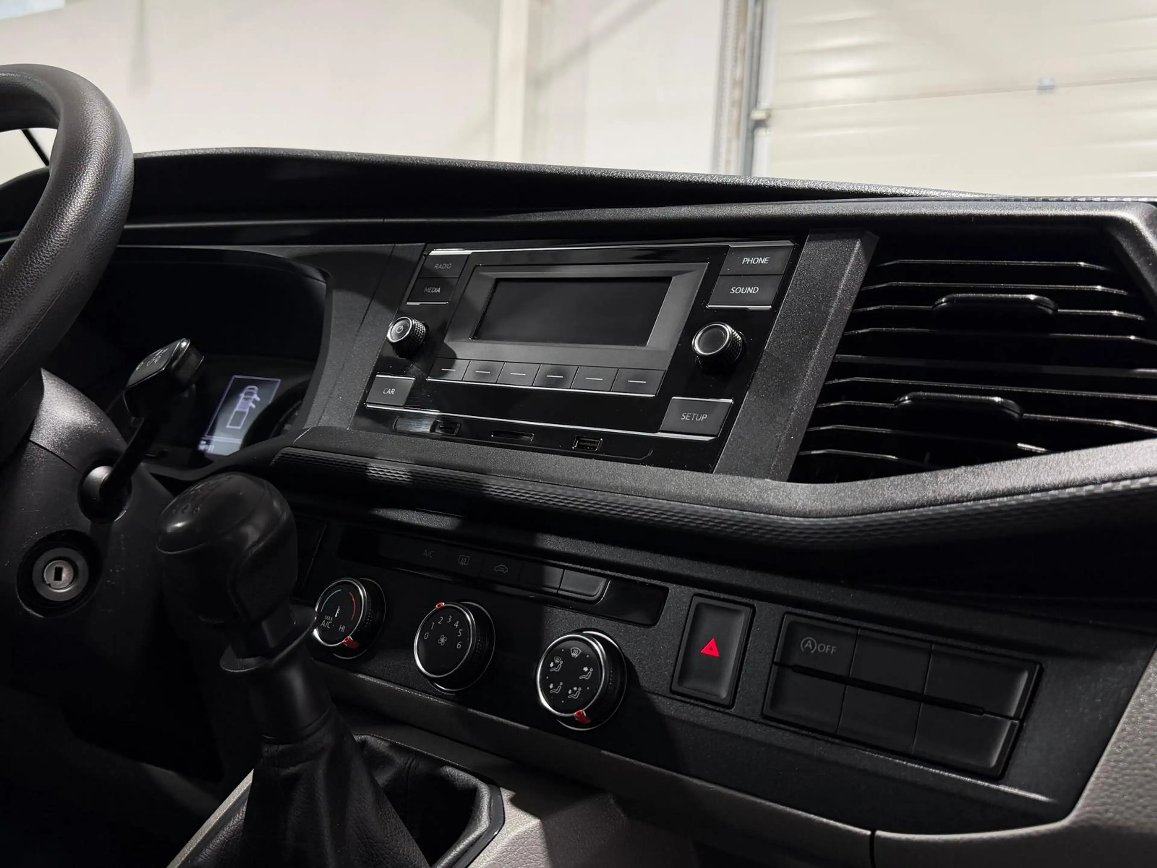 Volkswagen T6.1 Transporter T6.1 Pritsche-Doka(6-Si),4Motion,Klima,Radio,AHK — photo 9