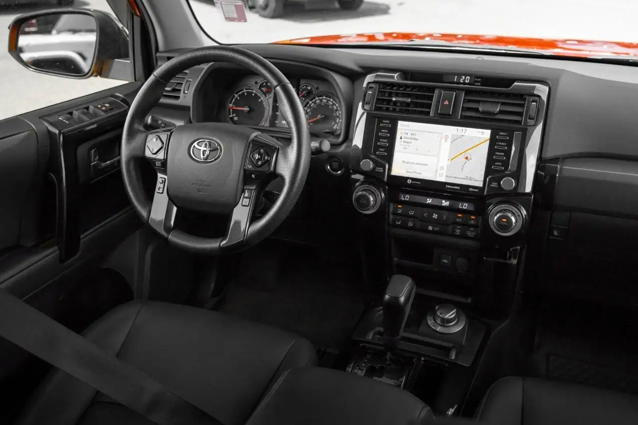 Toyota 4-Runner снимка Toyota 4-Runner