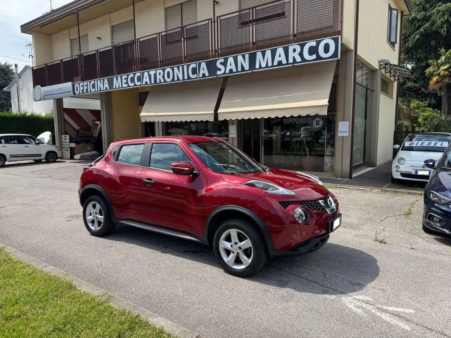 Nissan Juke 1.6 GPL Eco Visia Rosso - 1