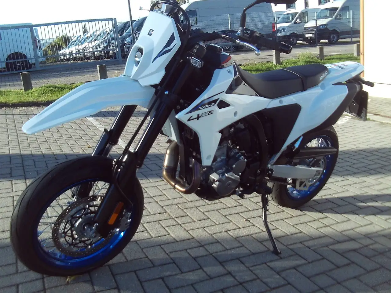 Suzuki DR-Z4SM