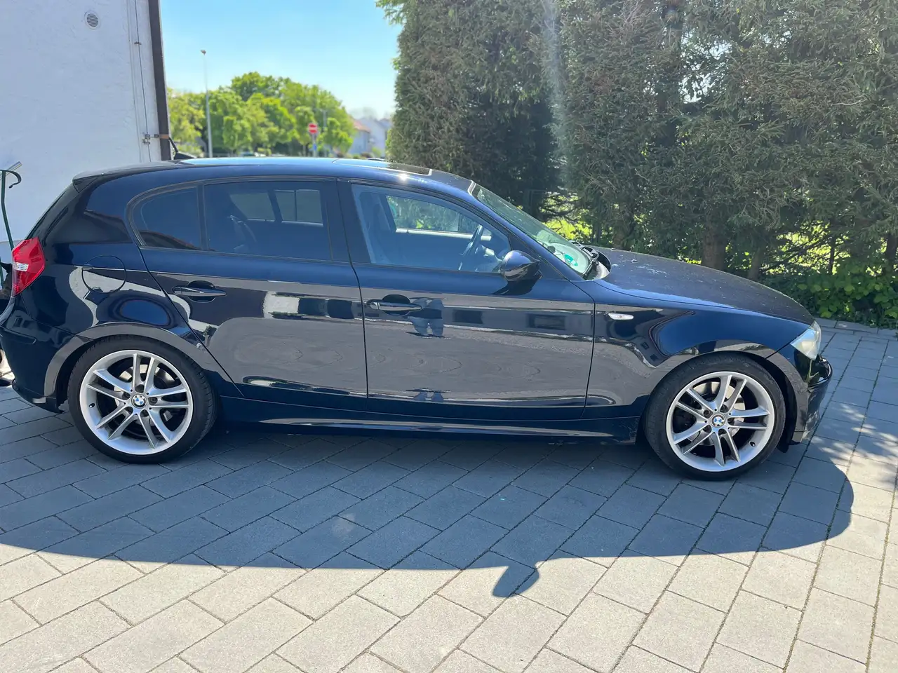 BMW 123