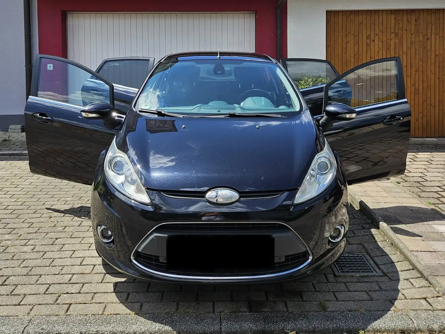 Ford Fiesta Fiesta 1.4 Titanium Schwarz - 2