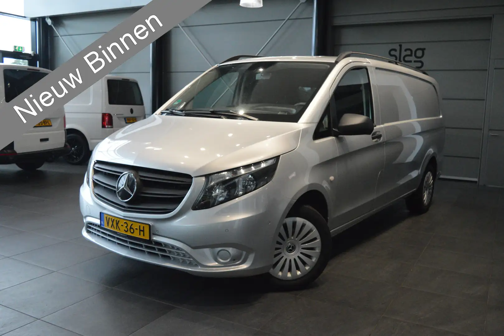 Mercedes-Benz Vito 114 CDI Extra Lang navi clima camera cruise pdc 13 Grijs - 1