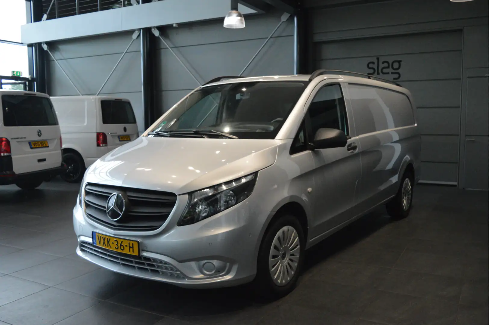 Mercedes-Benz Vito 114 CDI Extra Lang navi clima camera cruise pdc 13 Grijs - 2