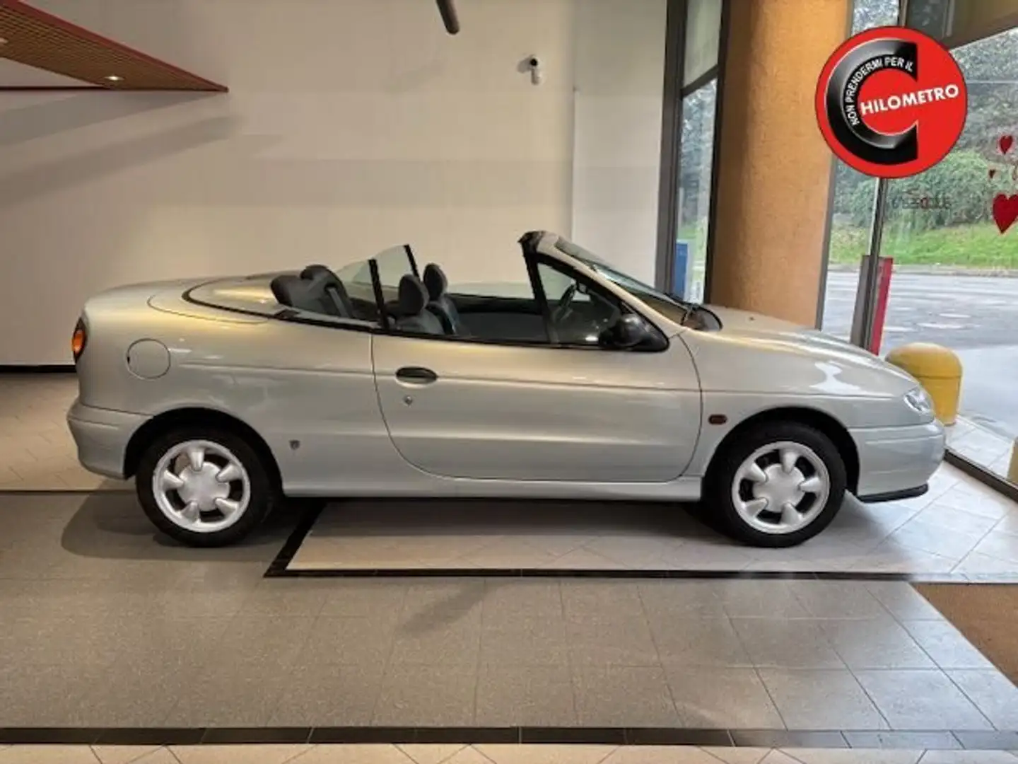 Renault Megane Cabrio 1.6 Style Gri - 1
