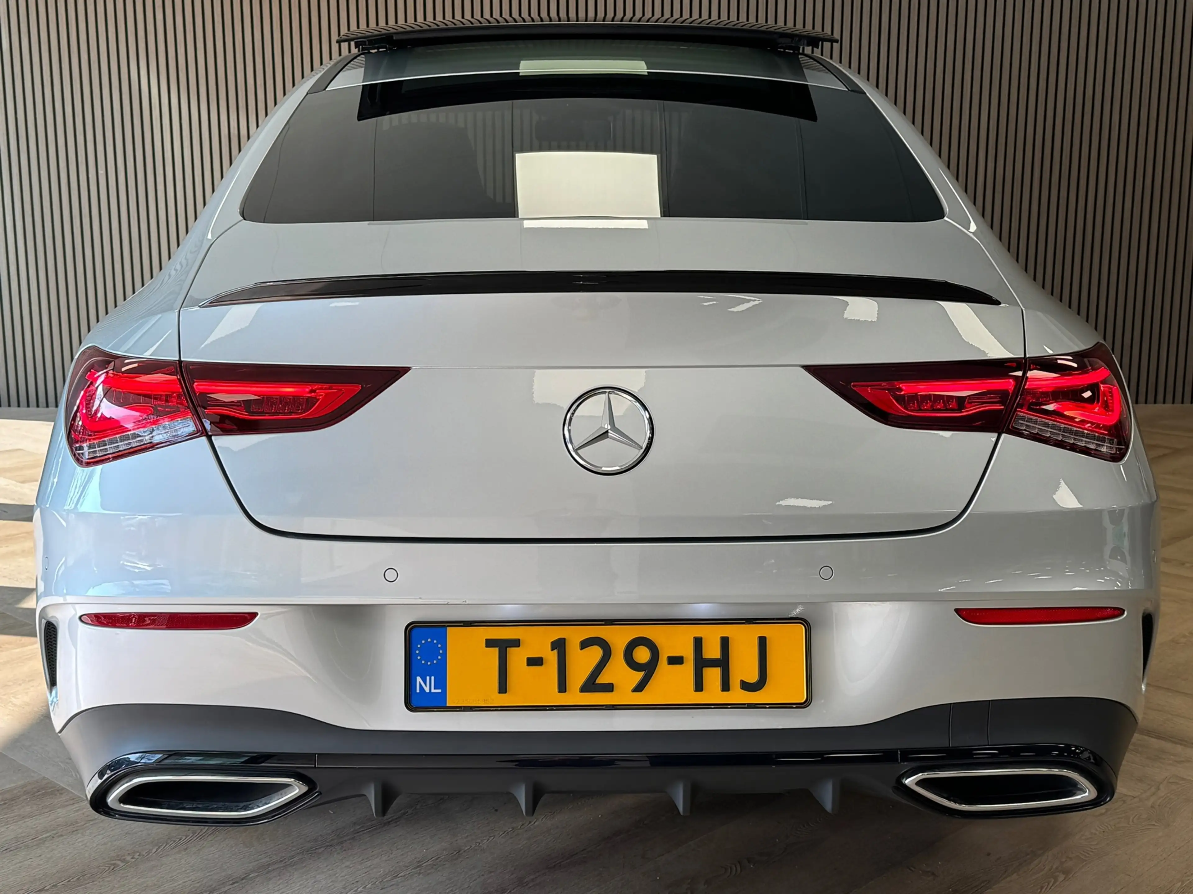 Mercedes-Benz CLA 180 Premium Plus AUT. PANORAMADAK SFEERVERLICHTING NAV — photo 5