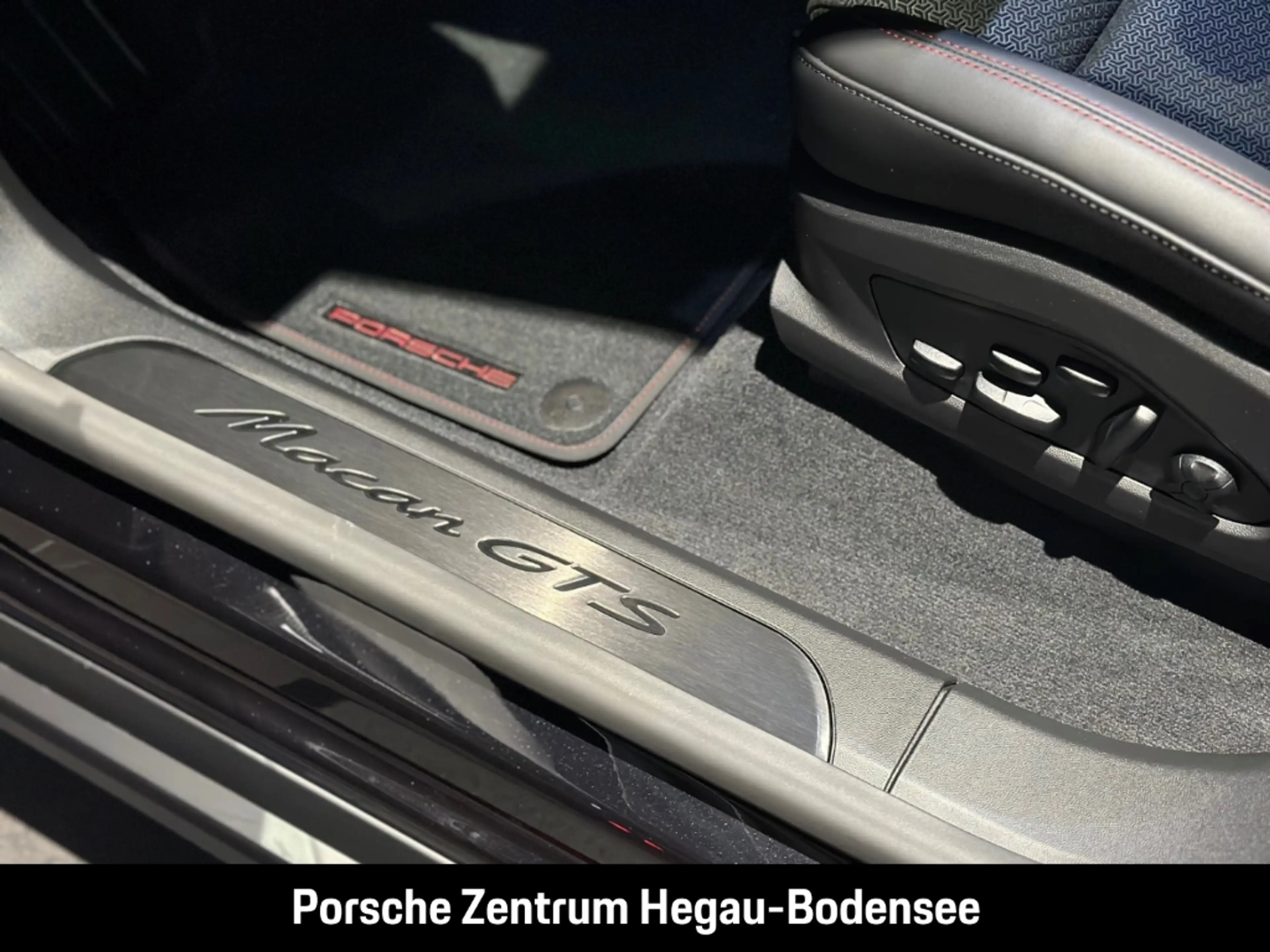 Porsche Macan GTS/Panorama/BOSE/Carbon/Augmented Reality Head-Up — photo 9