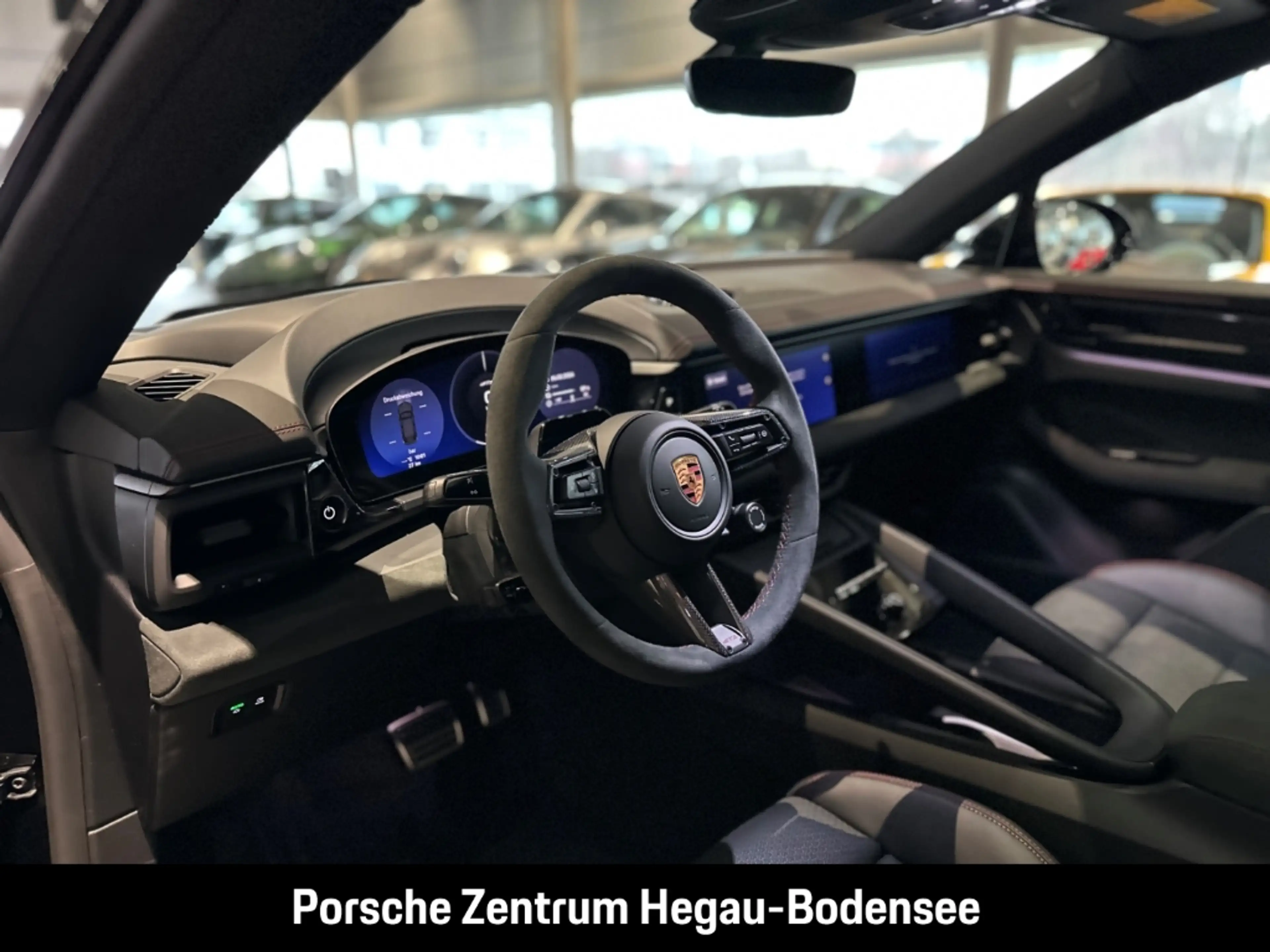 Porsche Macan GTS/Panorama/BOSE/Carbon/Augmented Reality Head-Up — photo 6