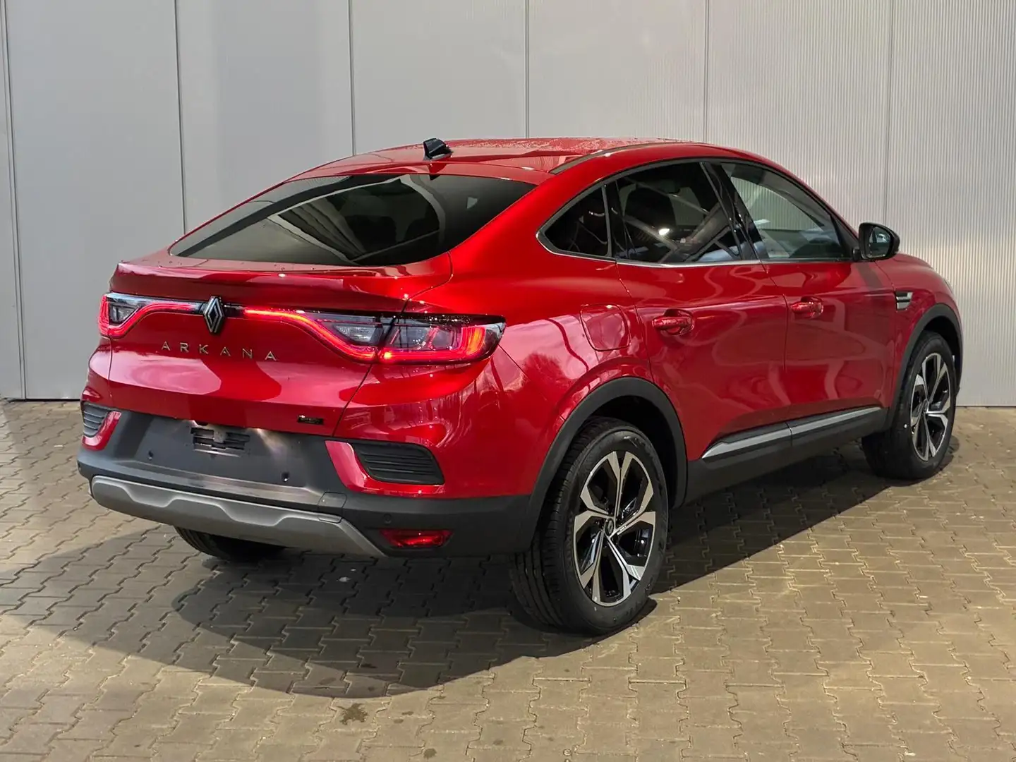 Renault Techno Full Hybrid e-tech 145 / Soundsystem NAV... Червоний - 2