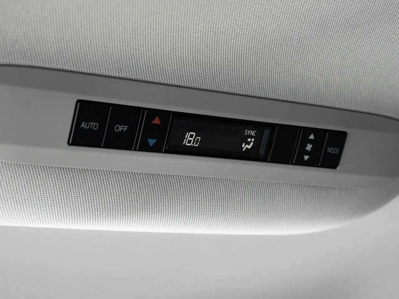Toyota Sienna fotografie Toyota Sienna